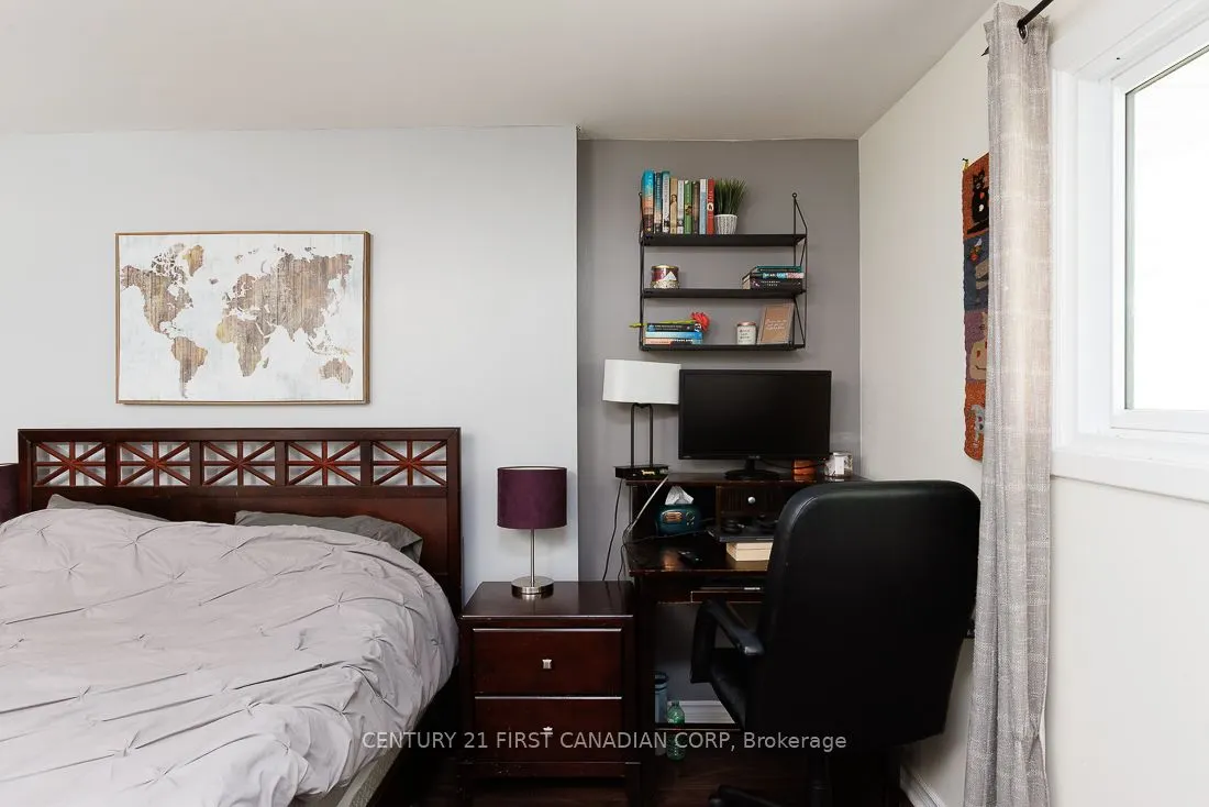 44 Sasha Crescent