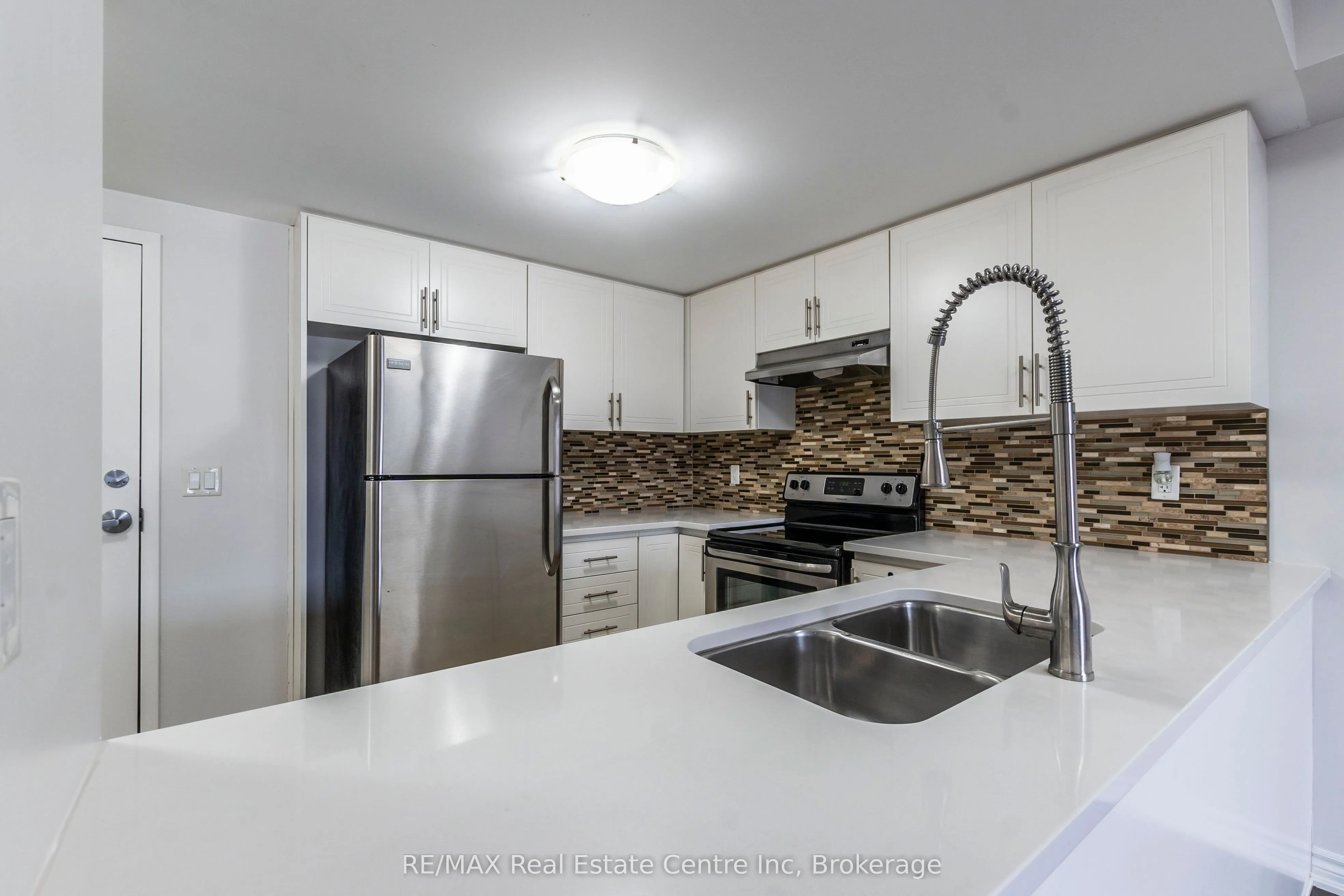 103 Westminster Crescent, #113