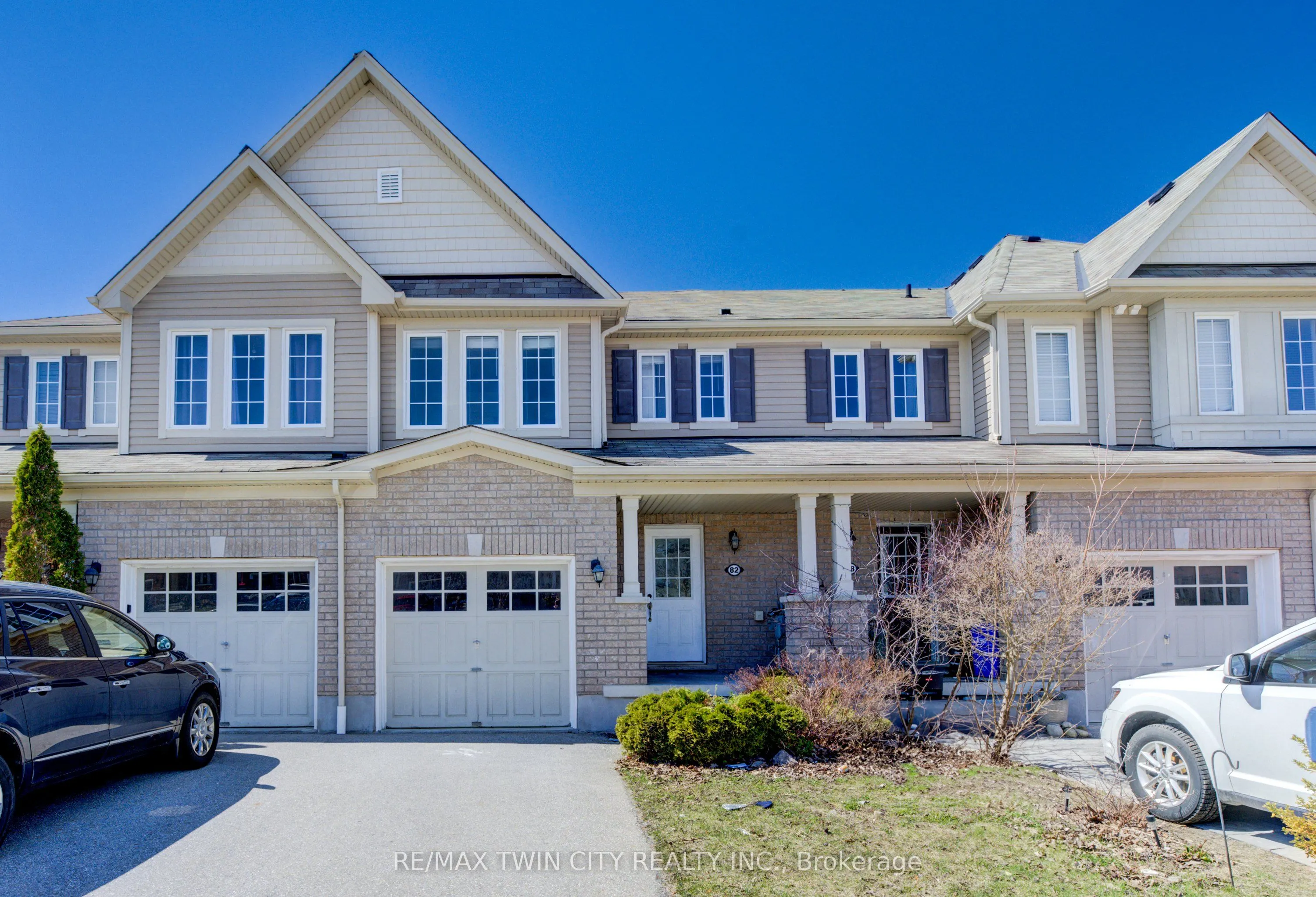 82 Trowbridge Street