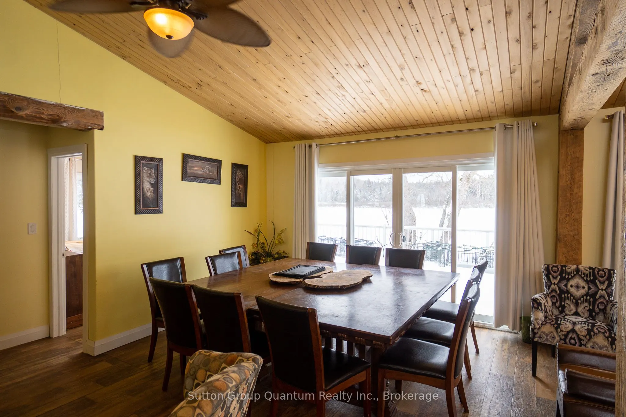 3 WOODLAND Lane
