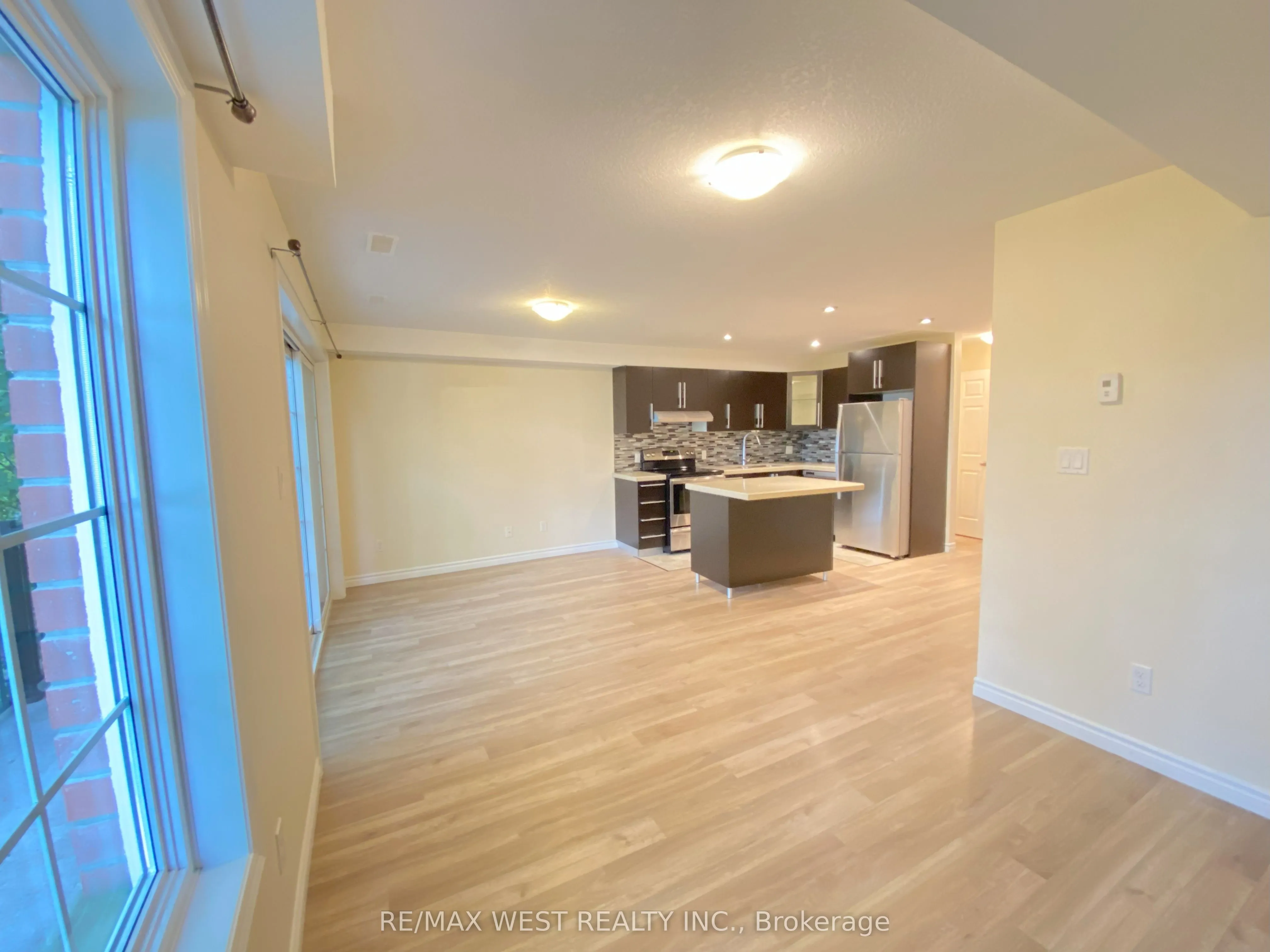 93 Gage Avenue, #1