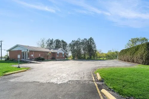3713 Navan Road