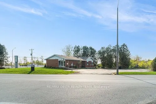 3713 Navan Road