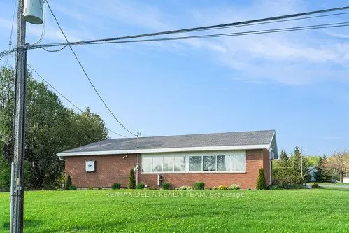 3713 Navan Road