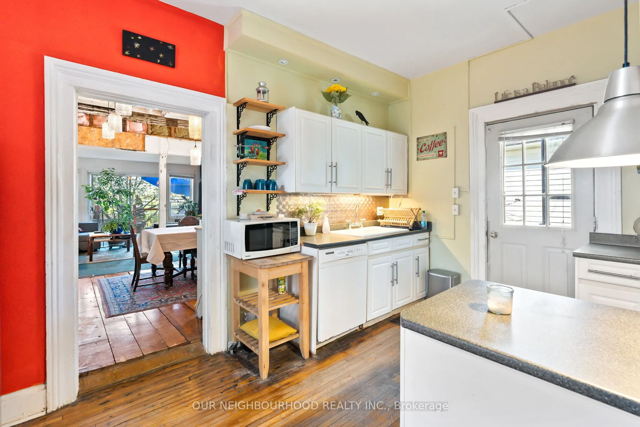 80 King Street E