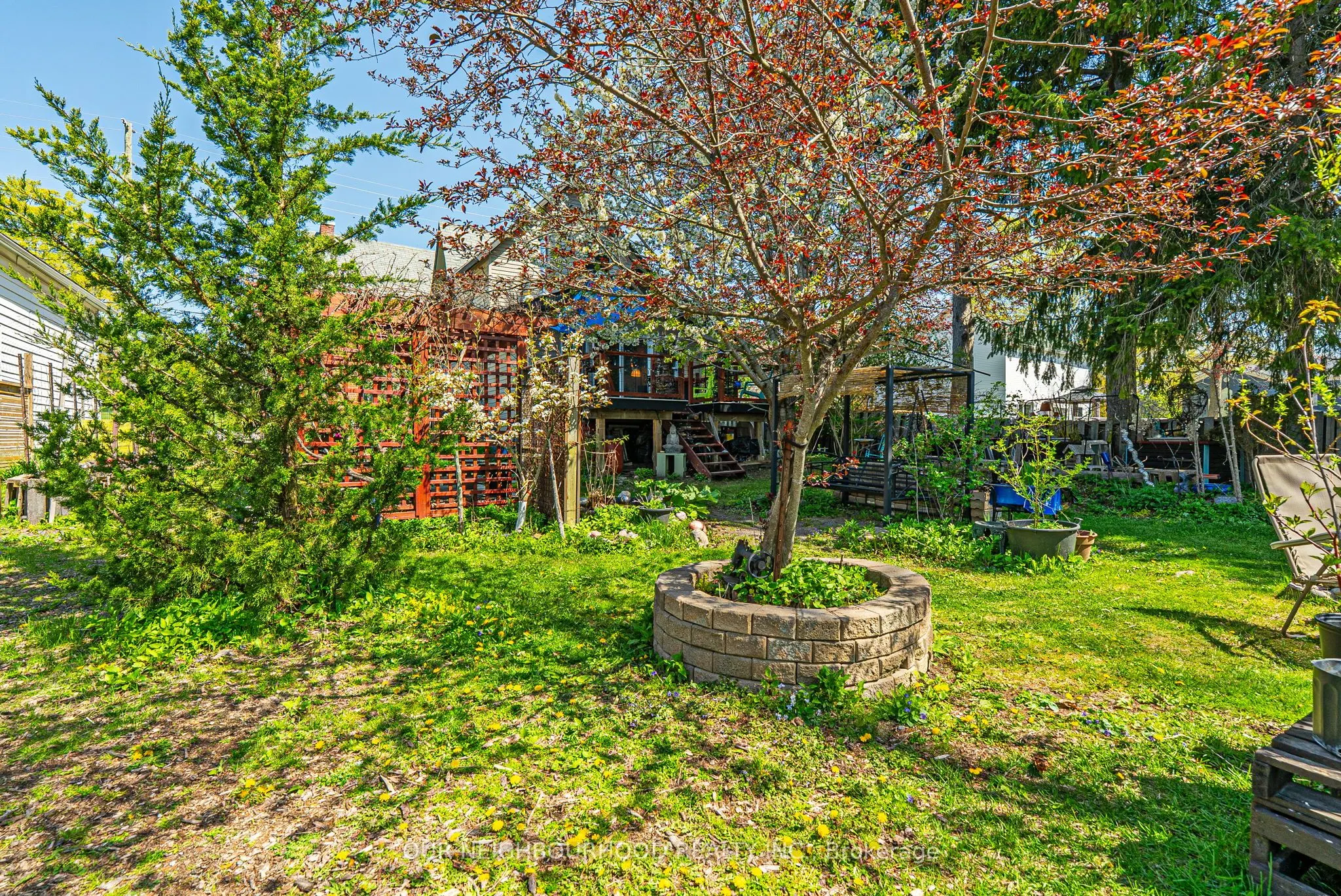 80 King Street E