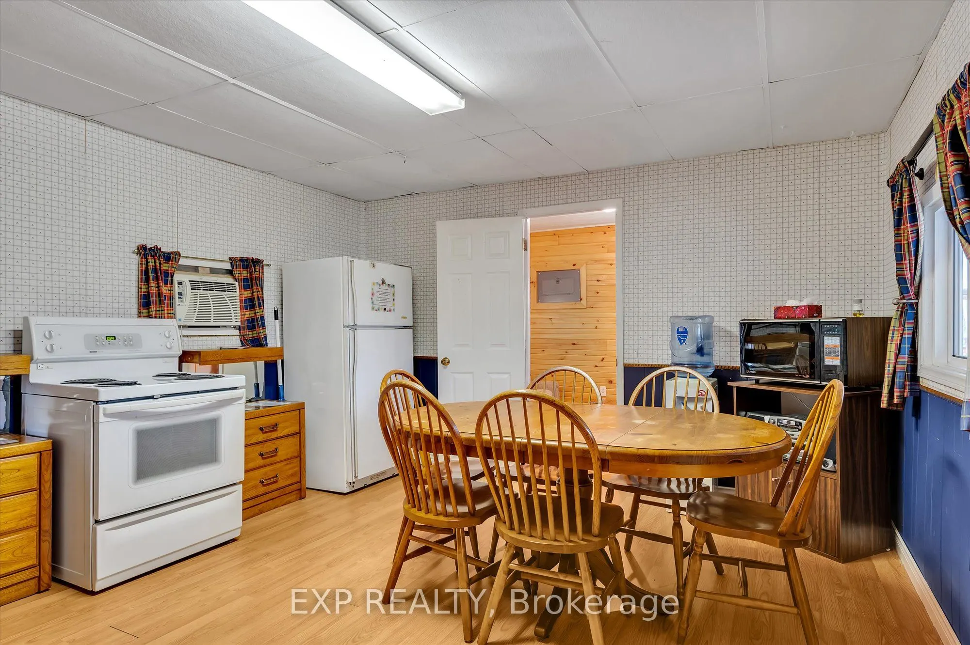8716 COUNTY ROAD 30 Road E