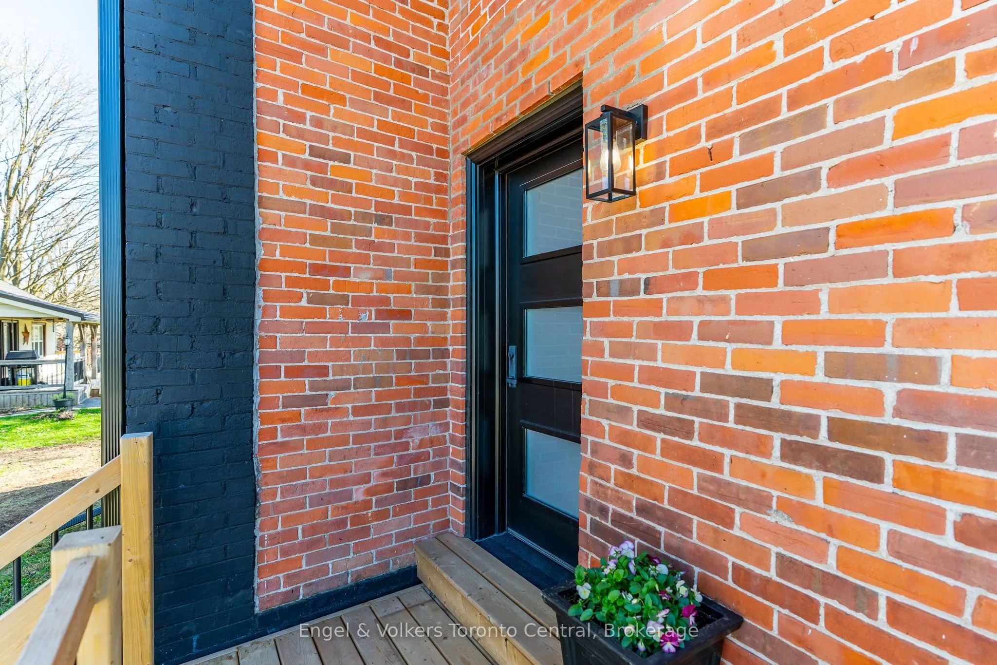 57 CRAWFORD Street