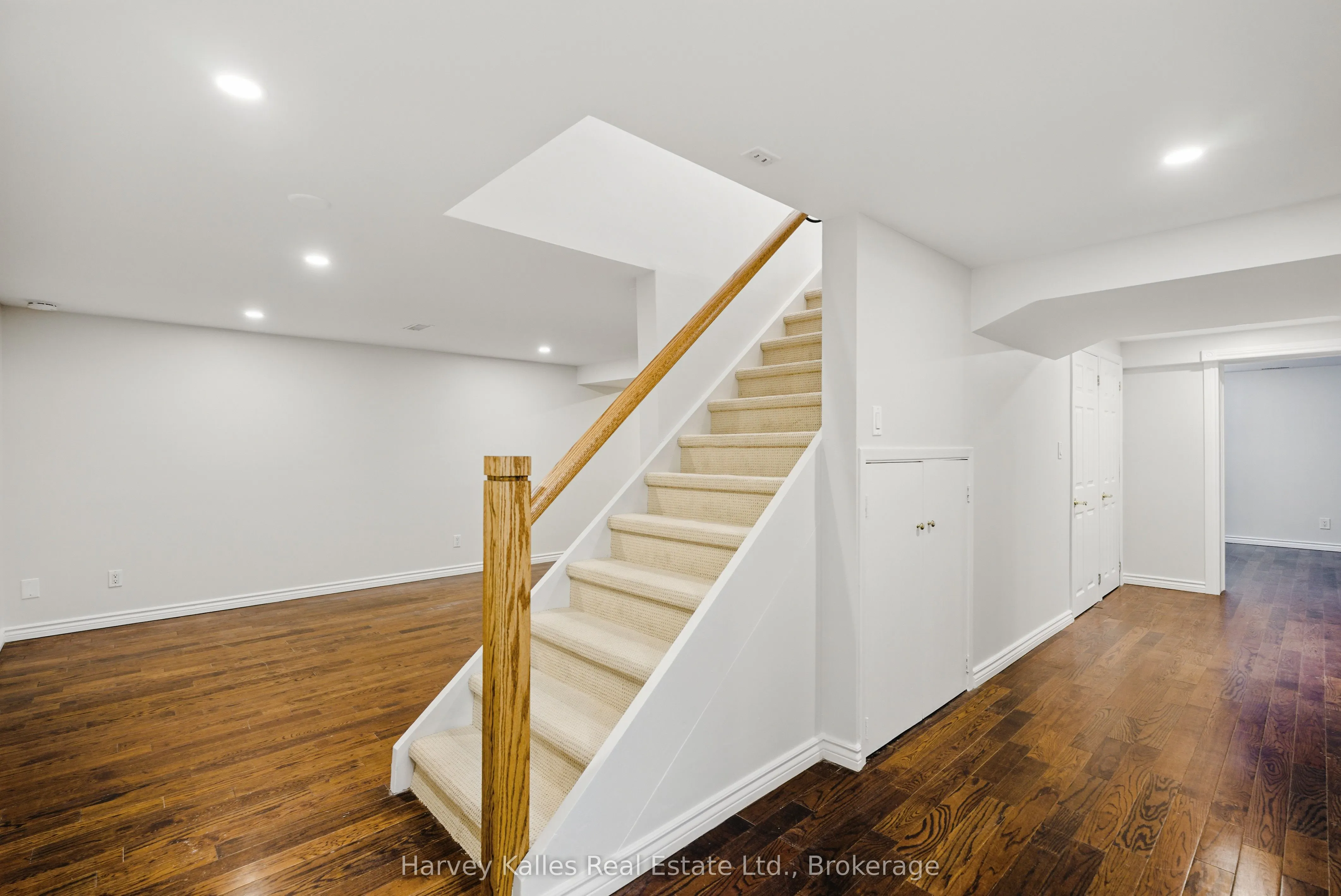 21 Todholm Drive