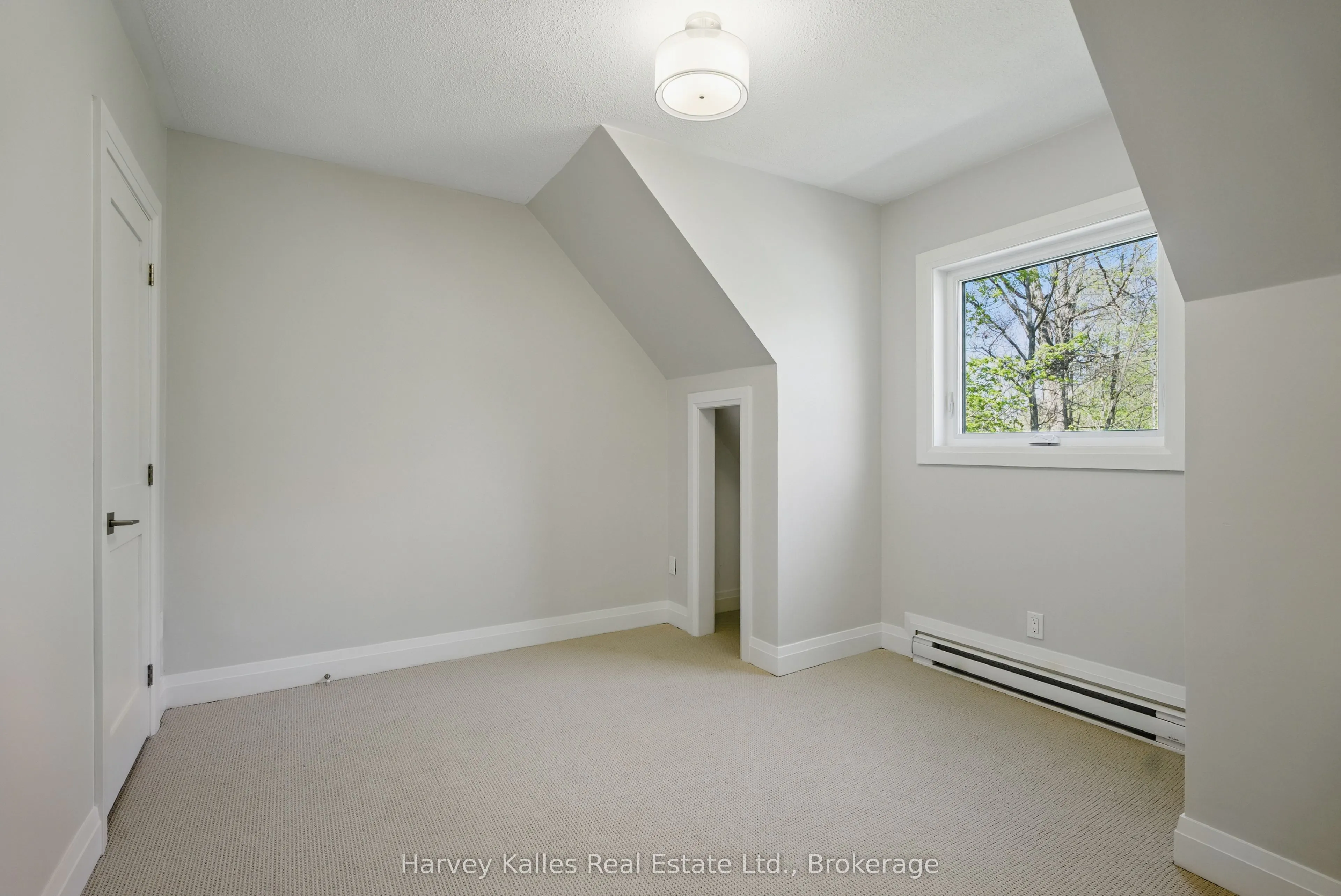 21 Todholm Drive