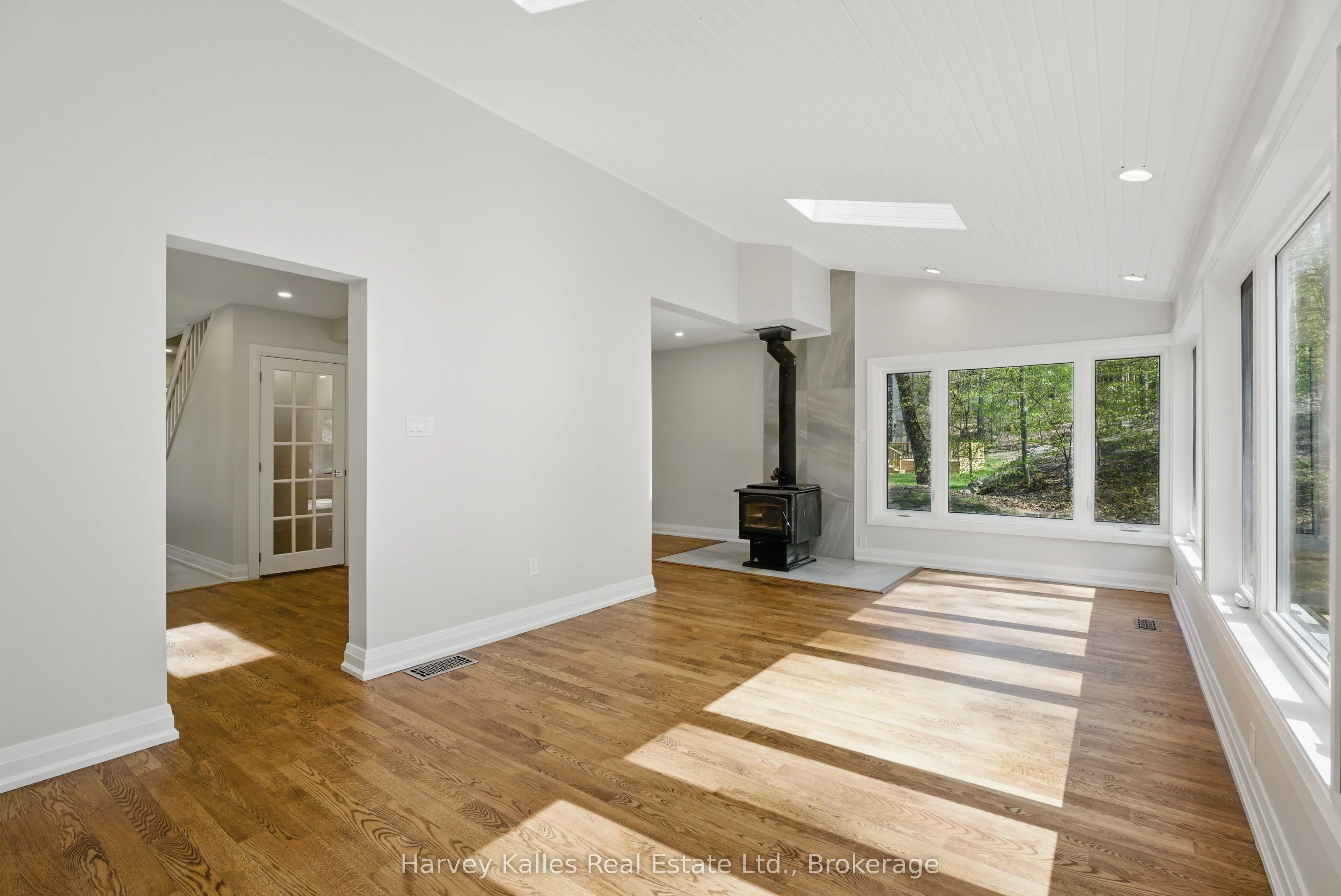 21 Todholm Drive