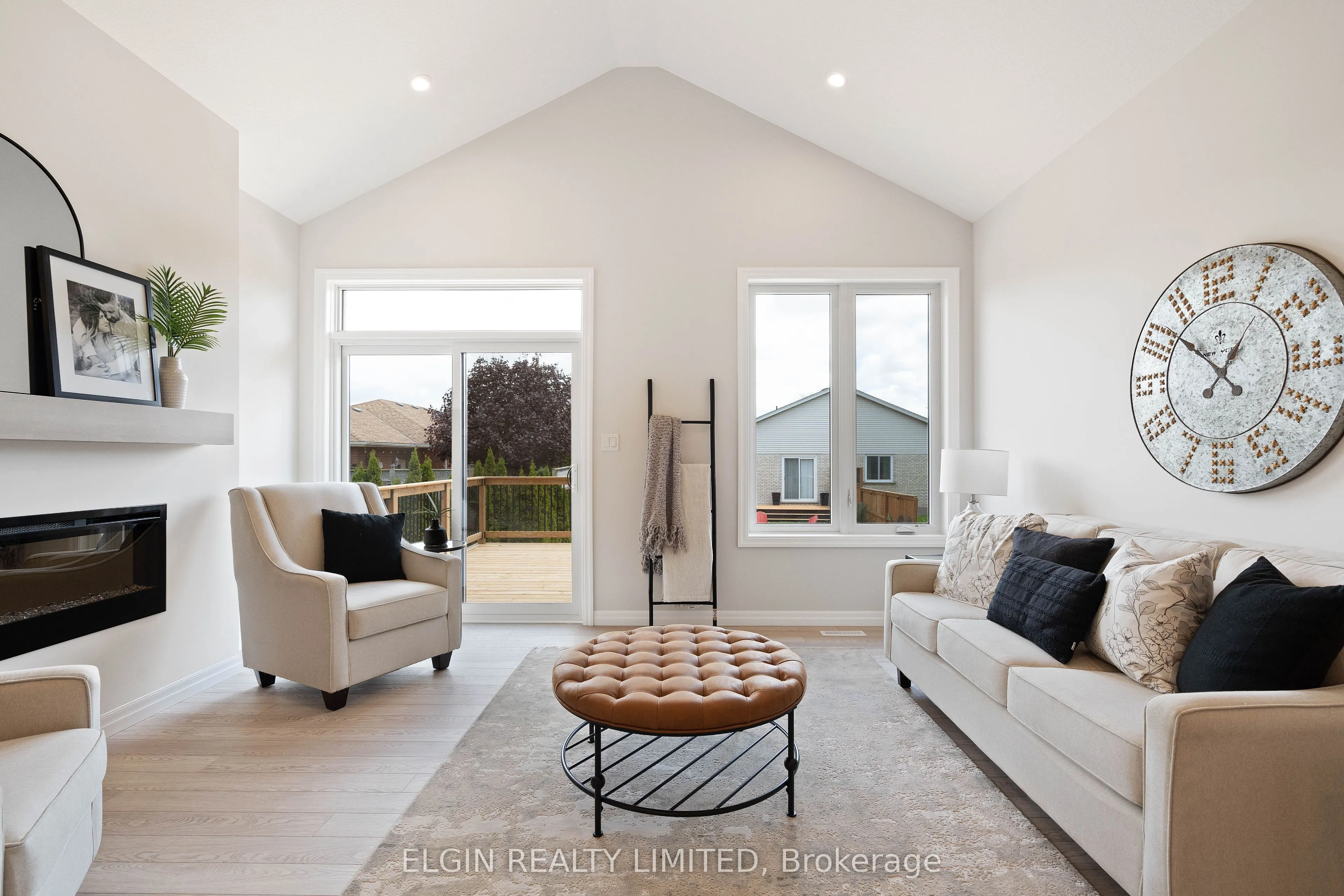 6 Hemlock Crescent