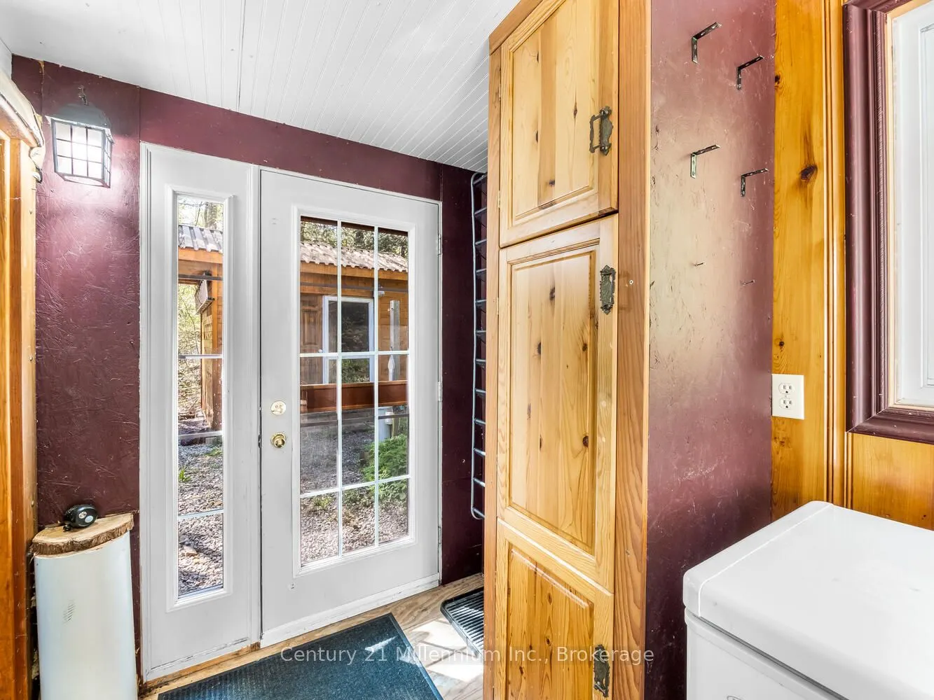 504569 Grey Road 1