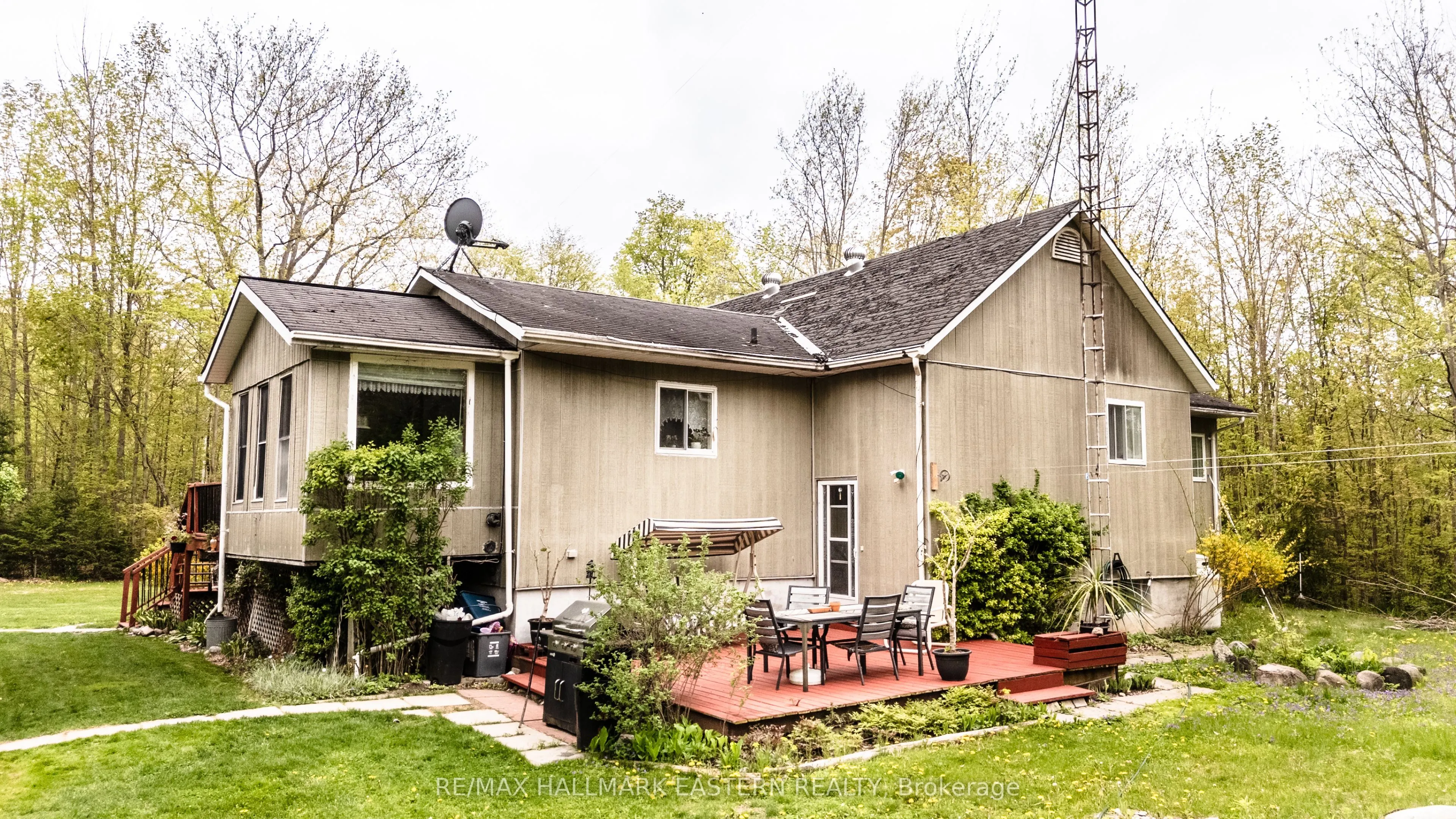 28 Woodlawn Drive