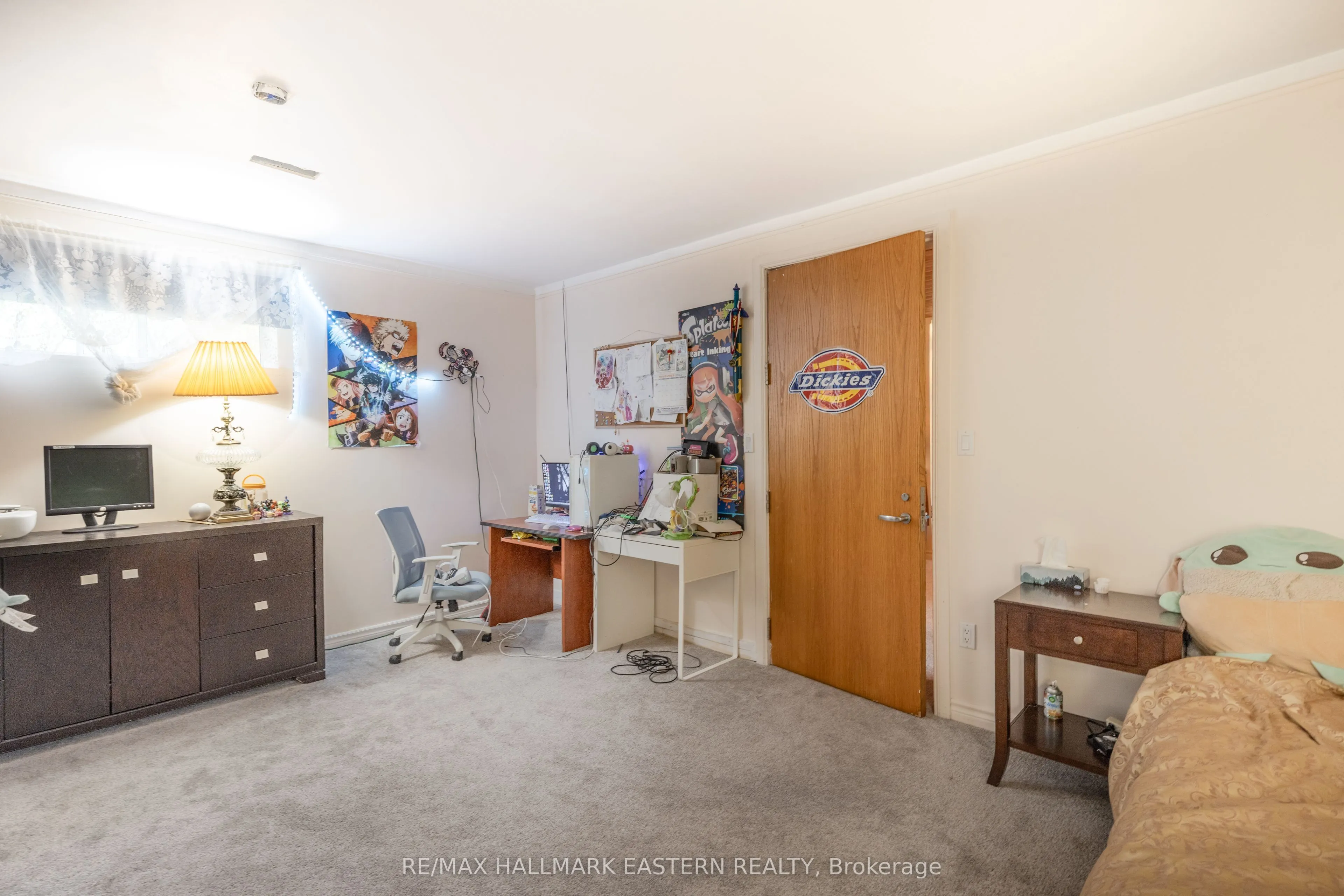 28 Woodlawn Drive