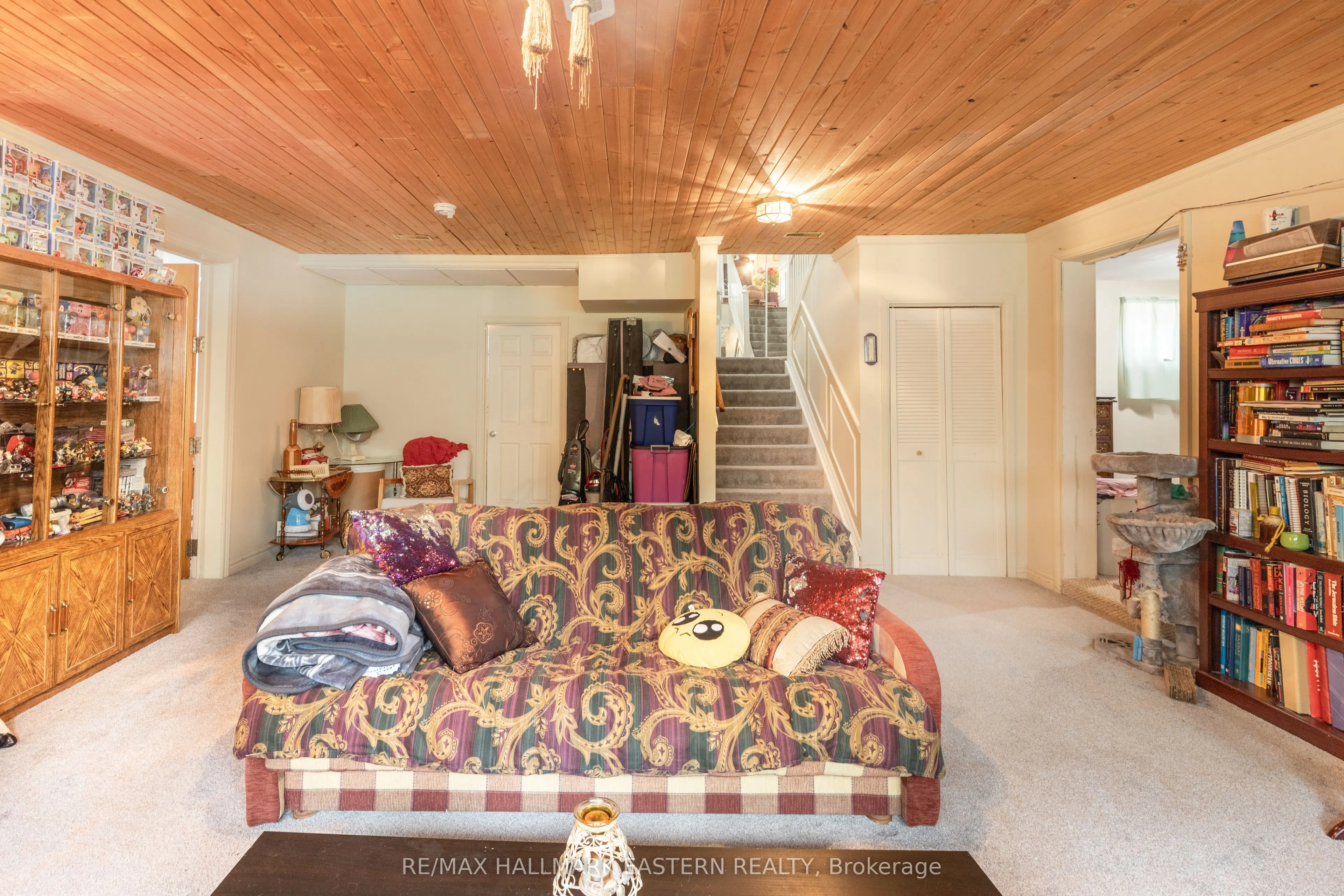 28 Woodlawn Drive