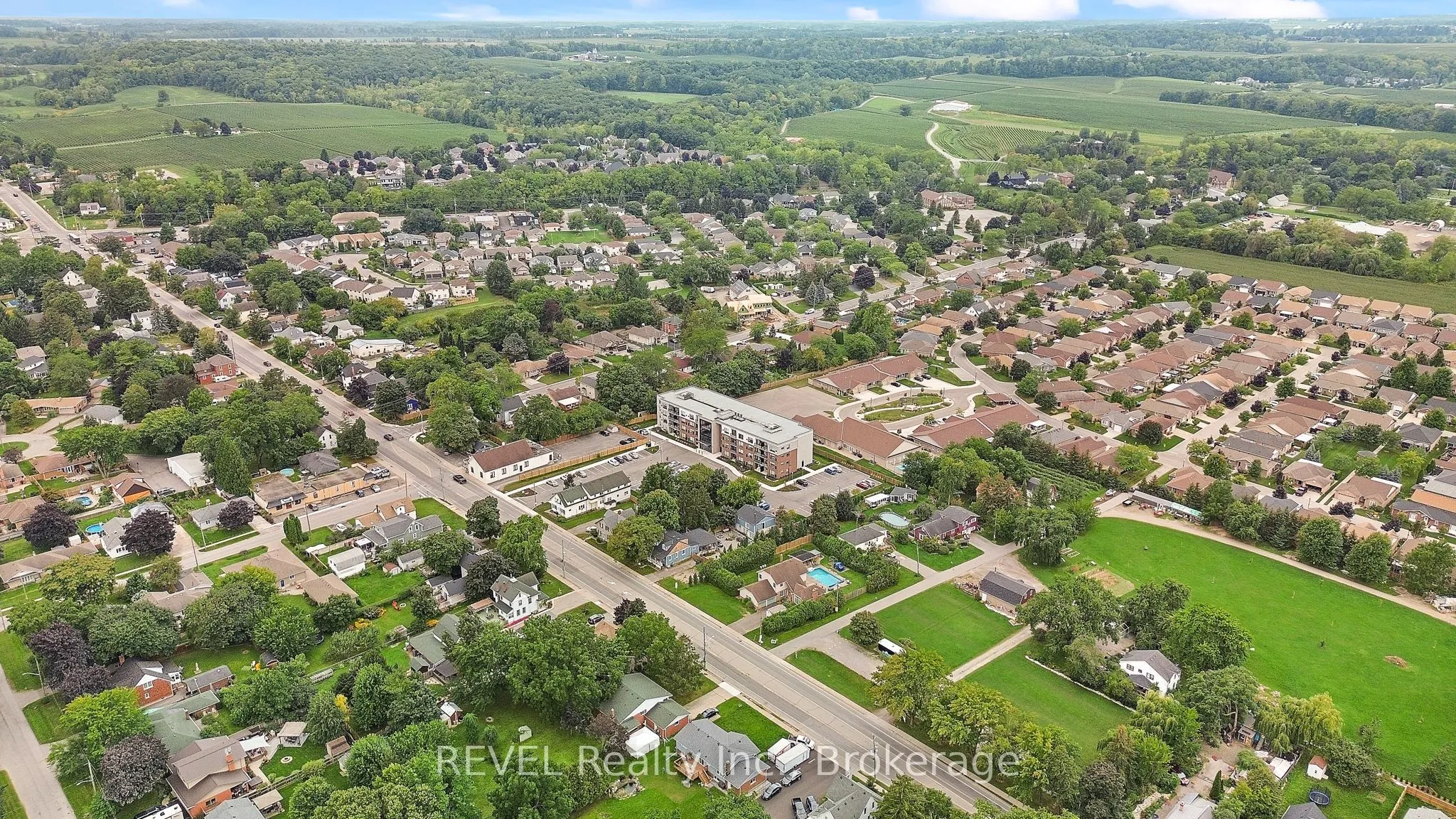 3998 Victoria Avenue, #106