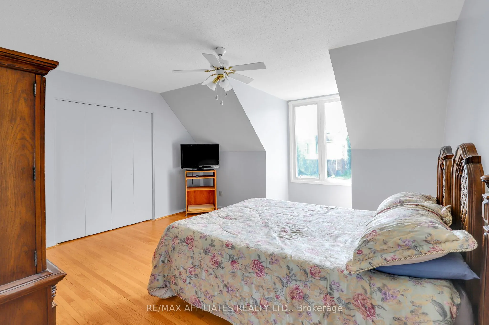 1323 Fernwood Drive