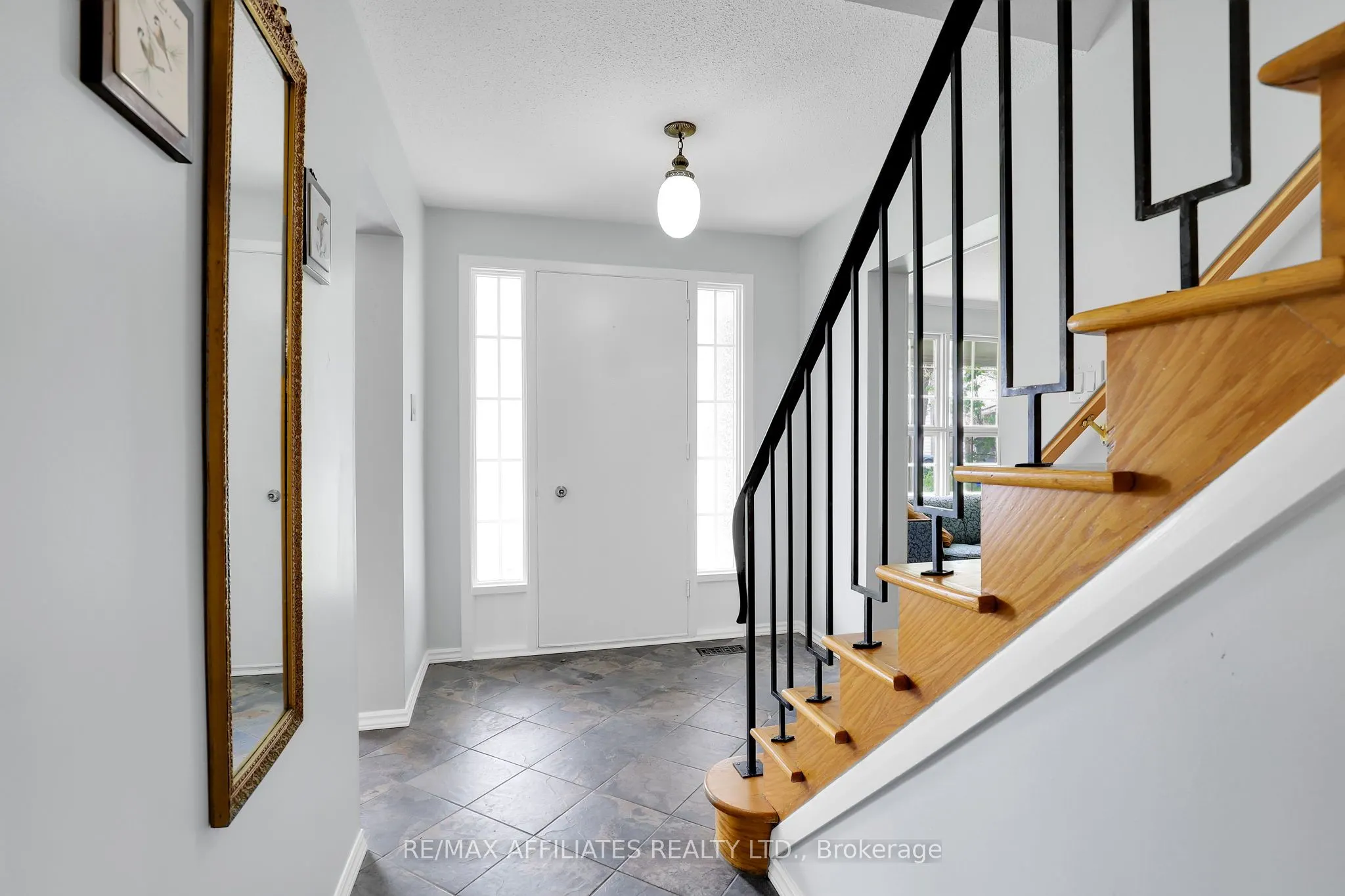 1323 Fernwood Drive