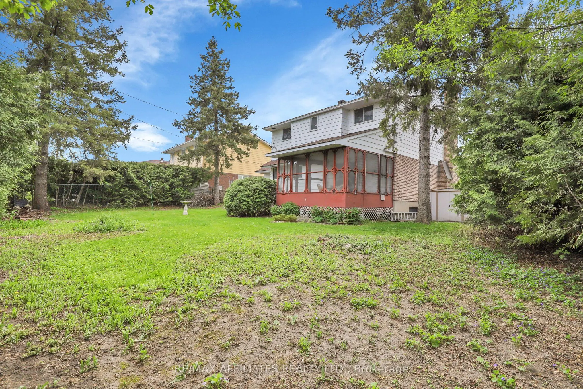 1323 Fernwood Drive
