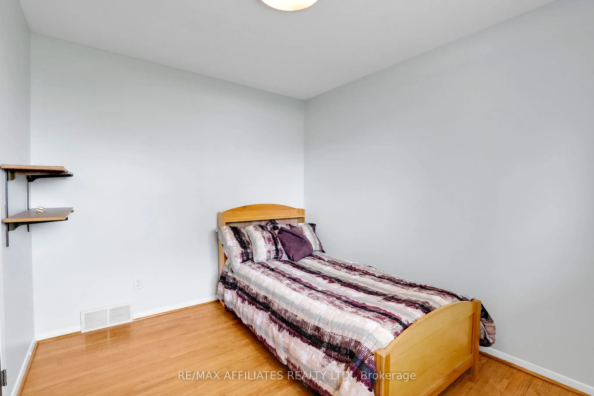 1323 Fernwood Drive