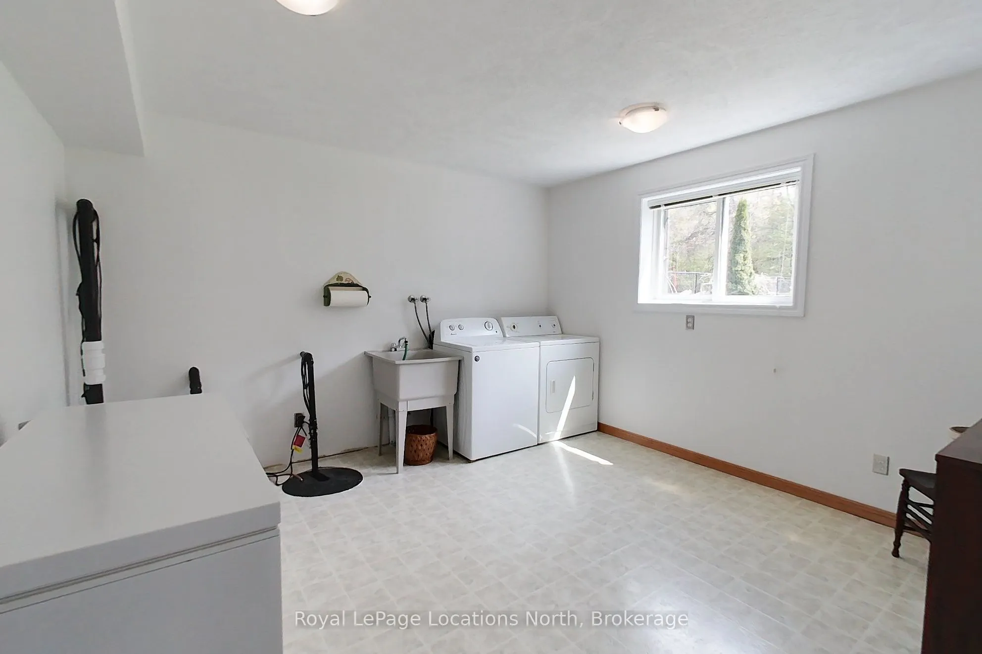 30 Pine Tree Drive