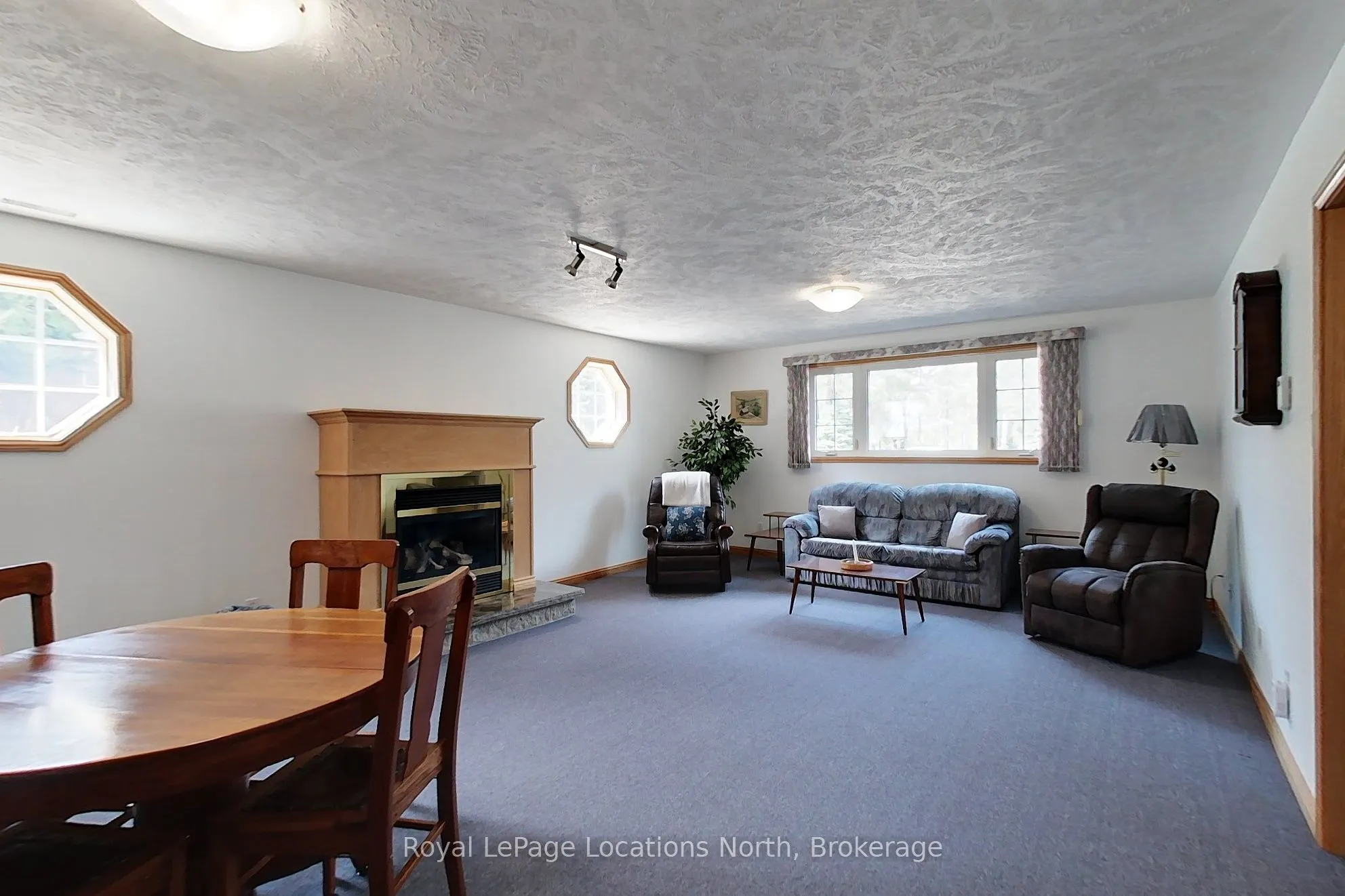 30 Pine Tree Drive