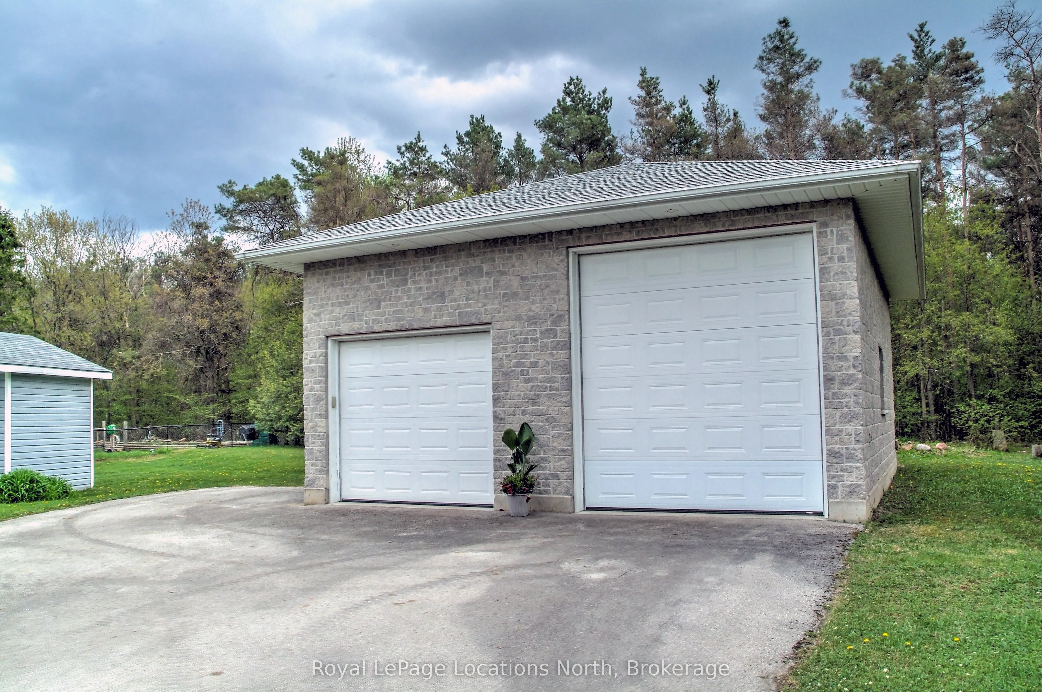 30 Pine Tree Drive