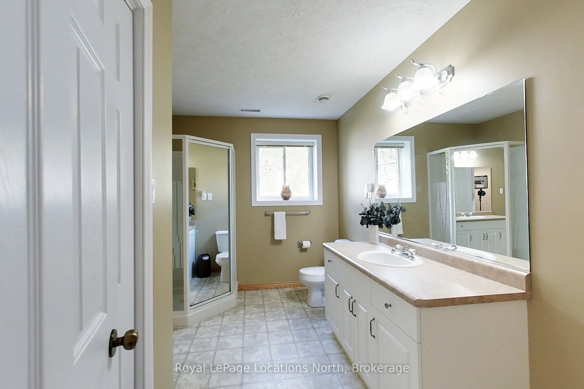 30 Pine Tree Drive