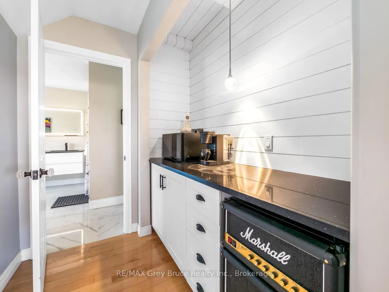 151 Grandore Street W