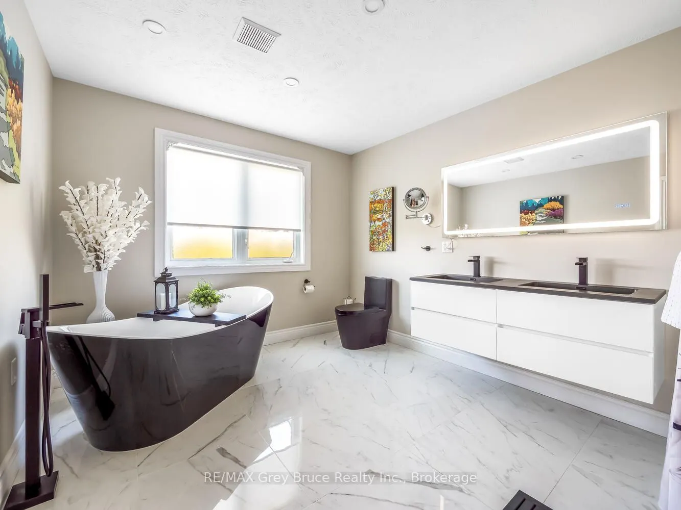 151 Grandore Street W