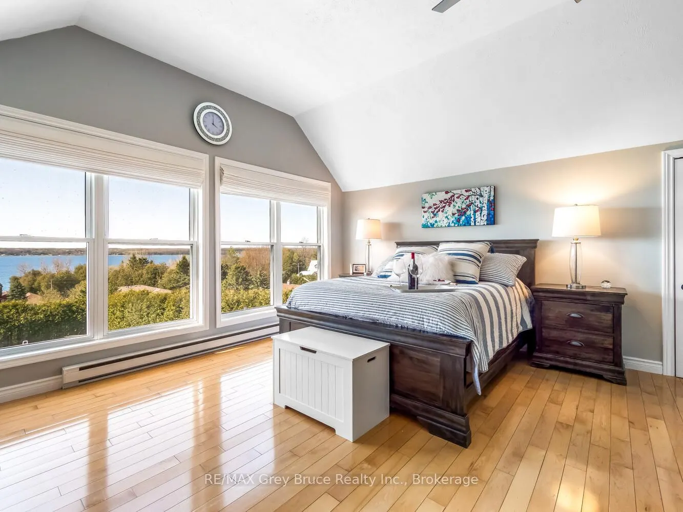 151 Grandore Street W