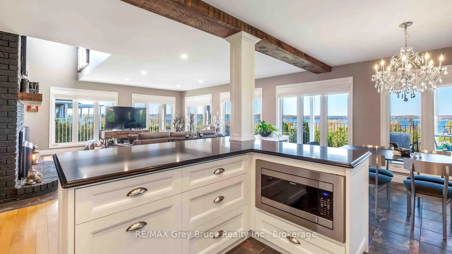 151 Grandore Street W