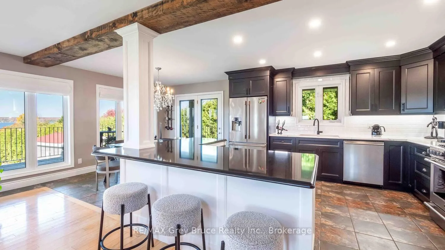 151 Grandore Street W