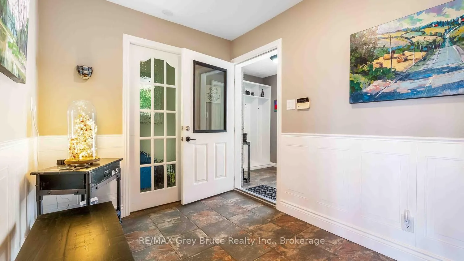 151 Grandore Street W