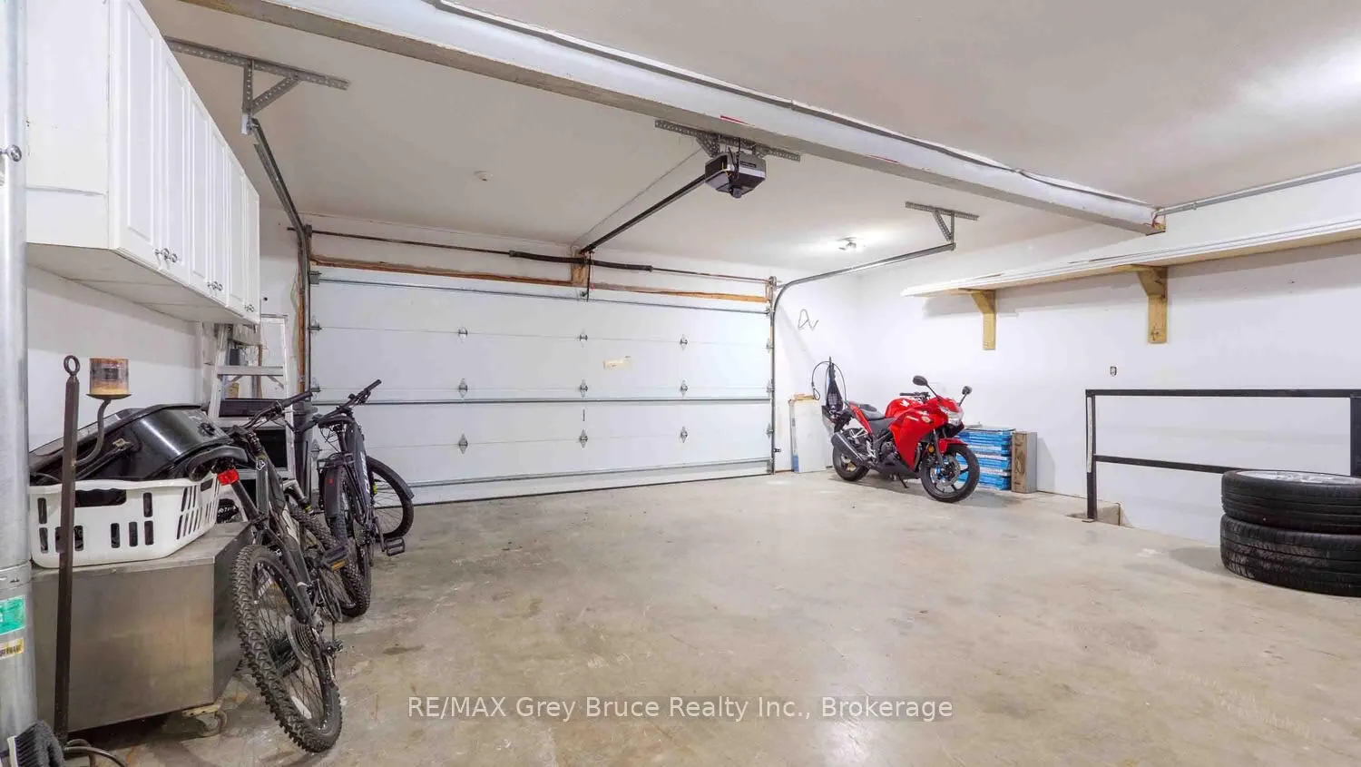 151 Grandore Street W