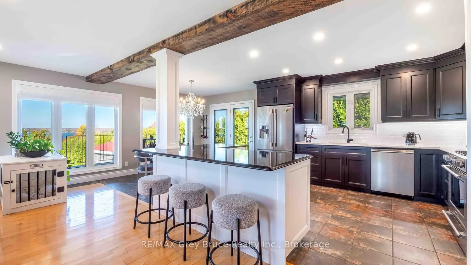 151 Grandore Street W