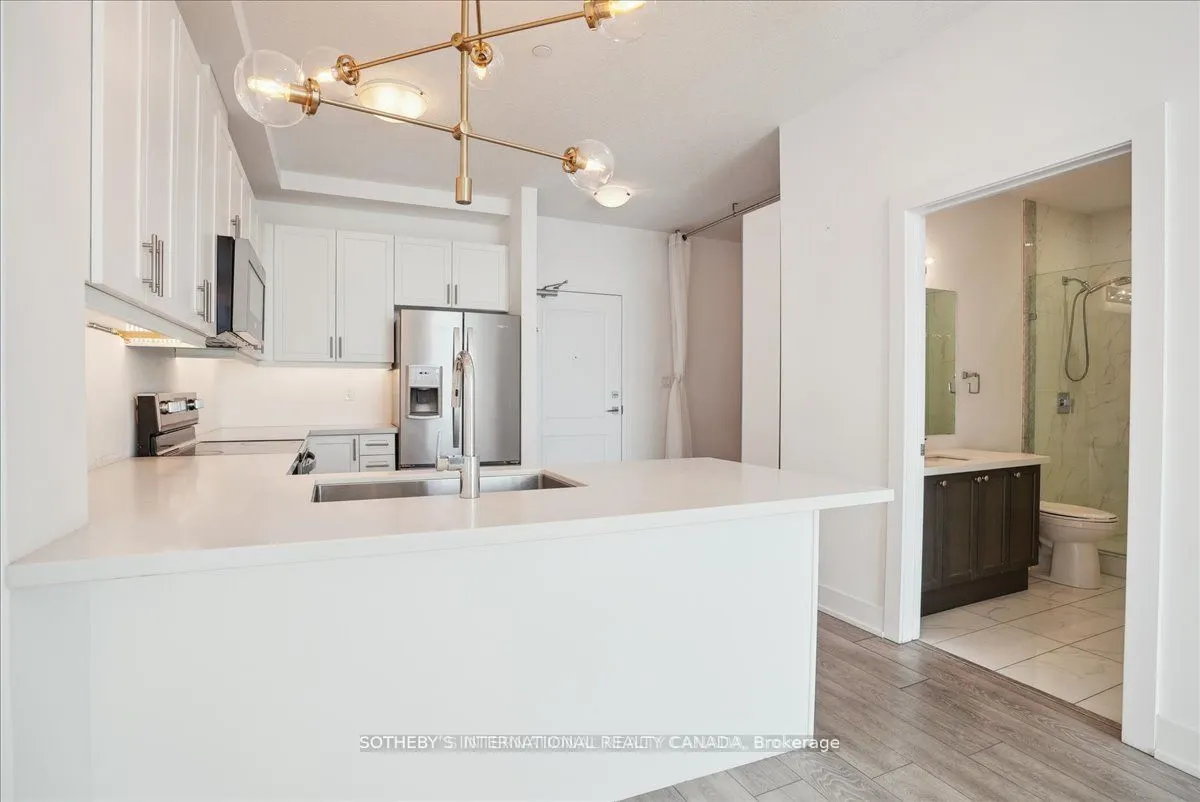 101 Shoreview Place #633