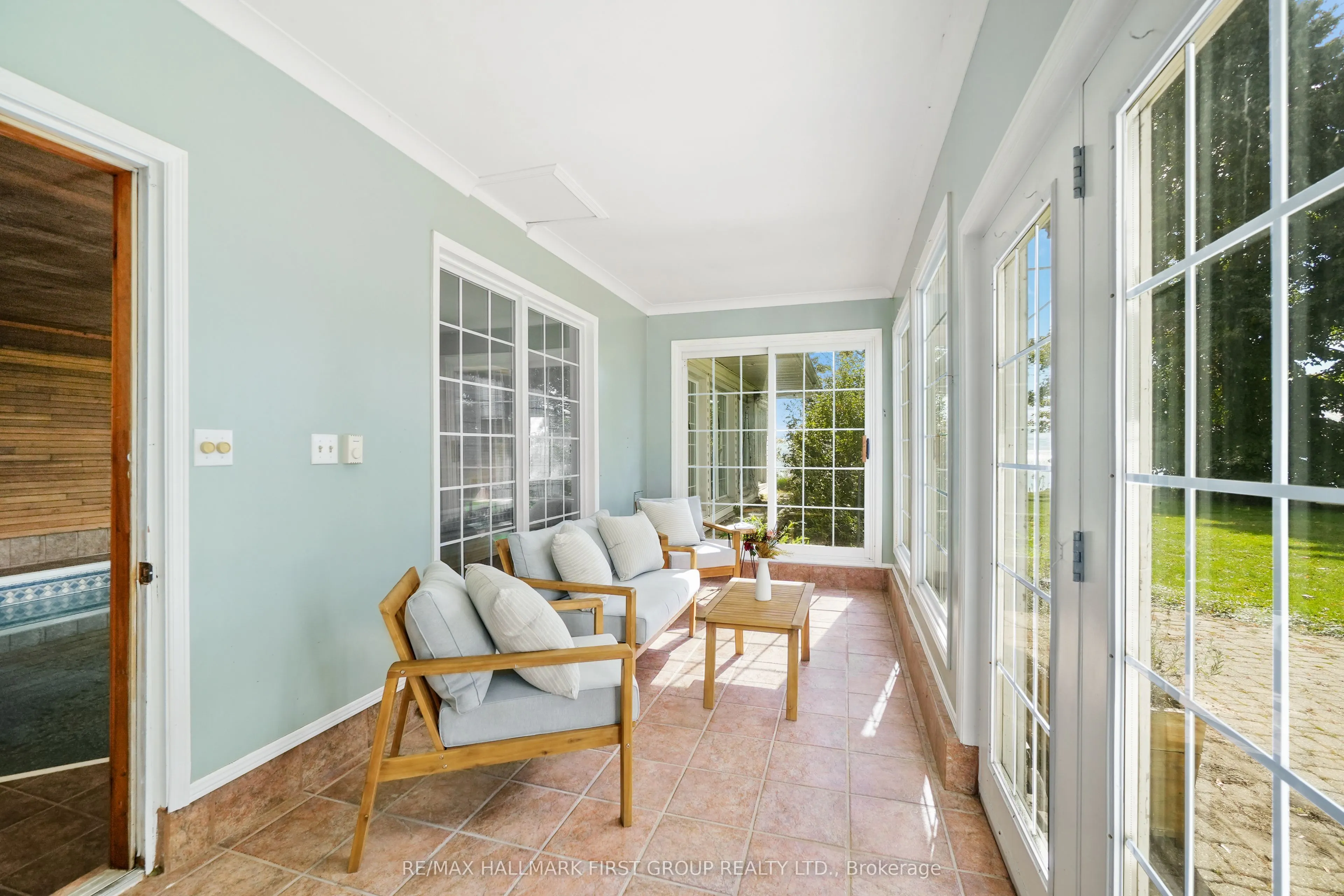 401 Lakeshore Drive
