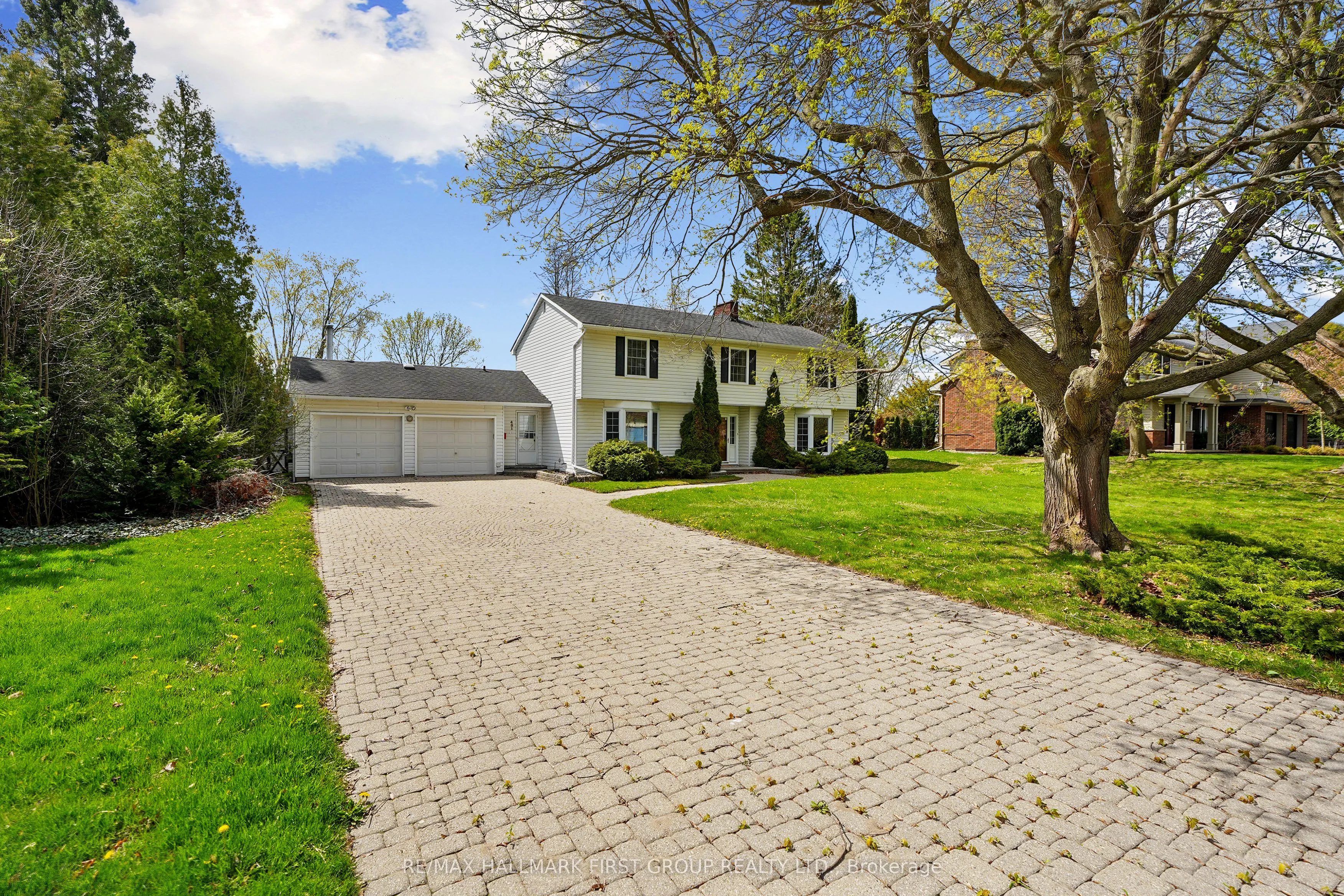 401 Lakeshore Drive