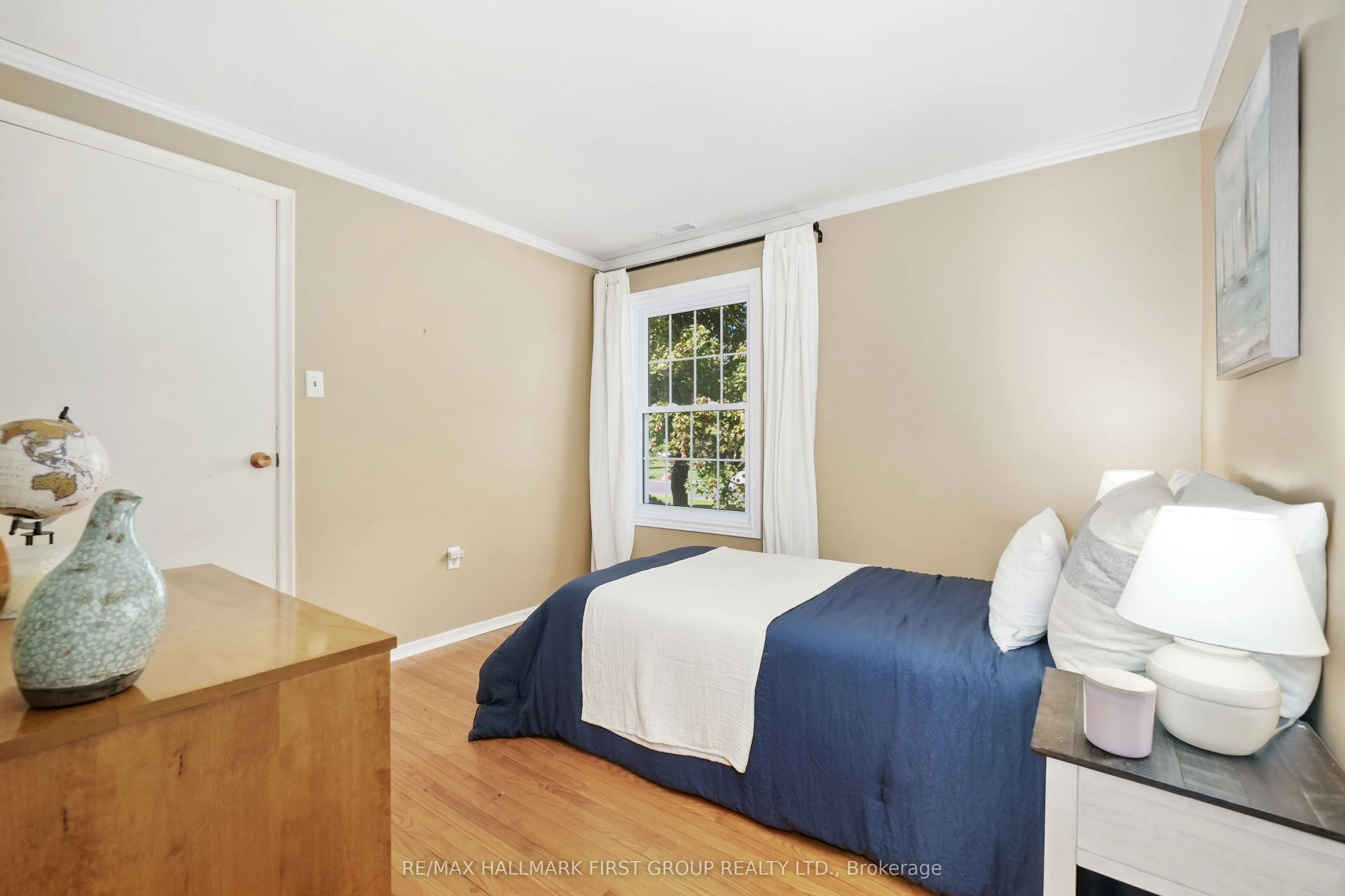 401 Lakeshore Drive