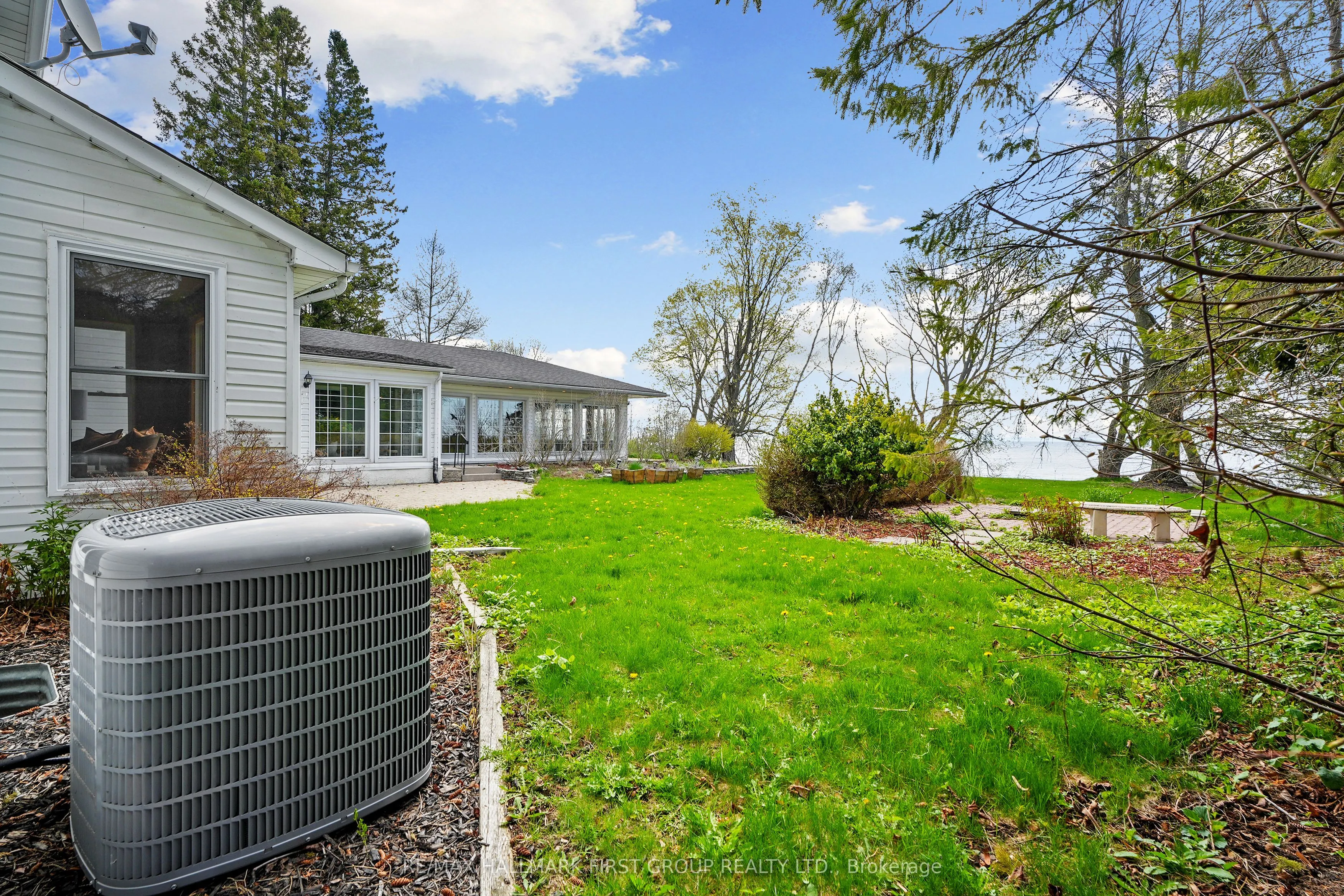 401 Lakeshore Drive