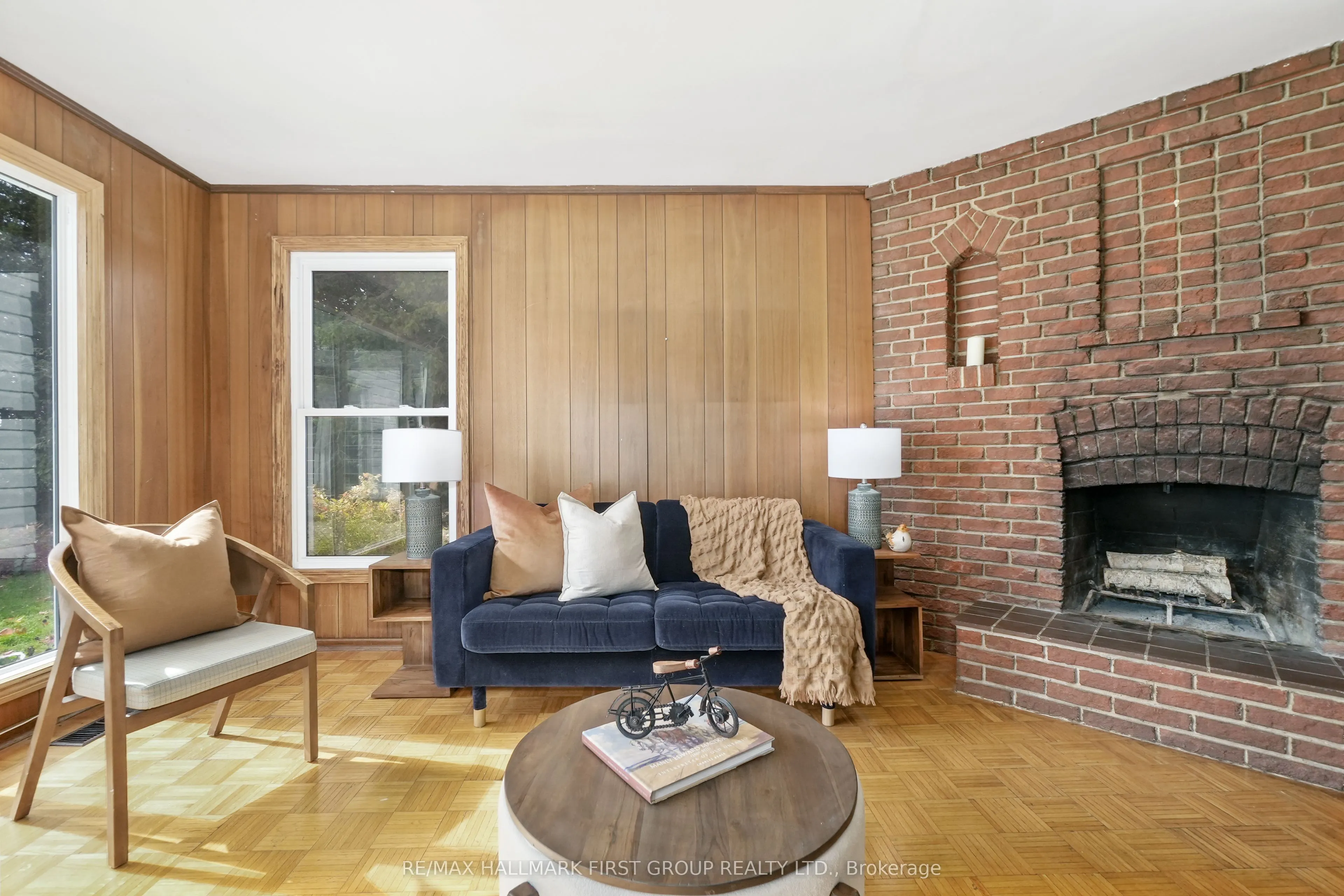 401 Lakeshore Drive