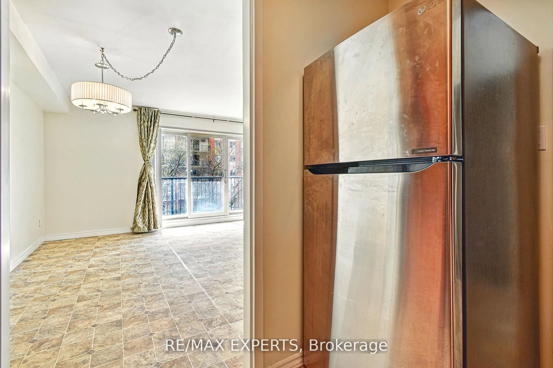 8591 Riverside Drive E #410