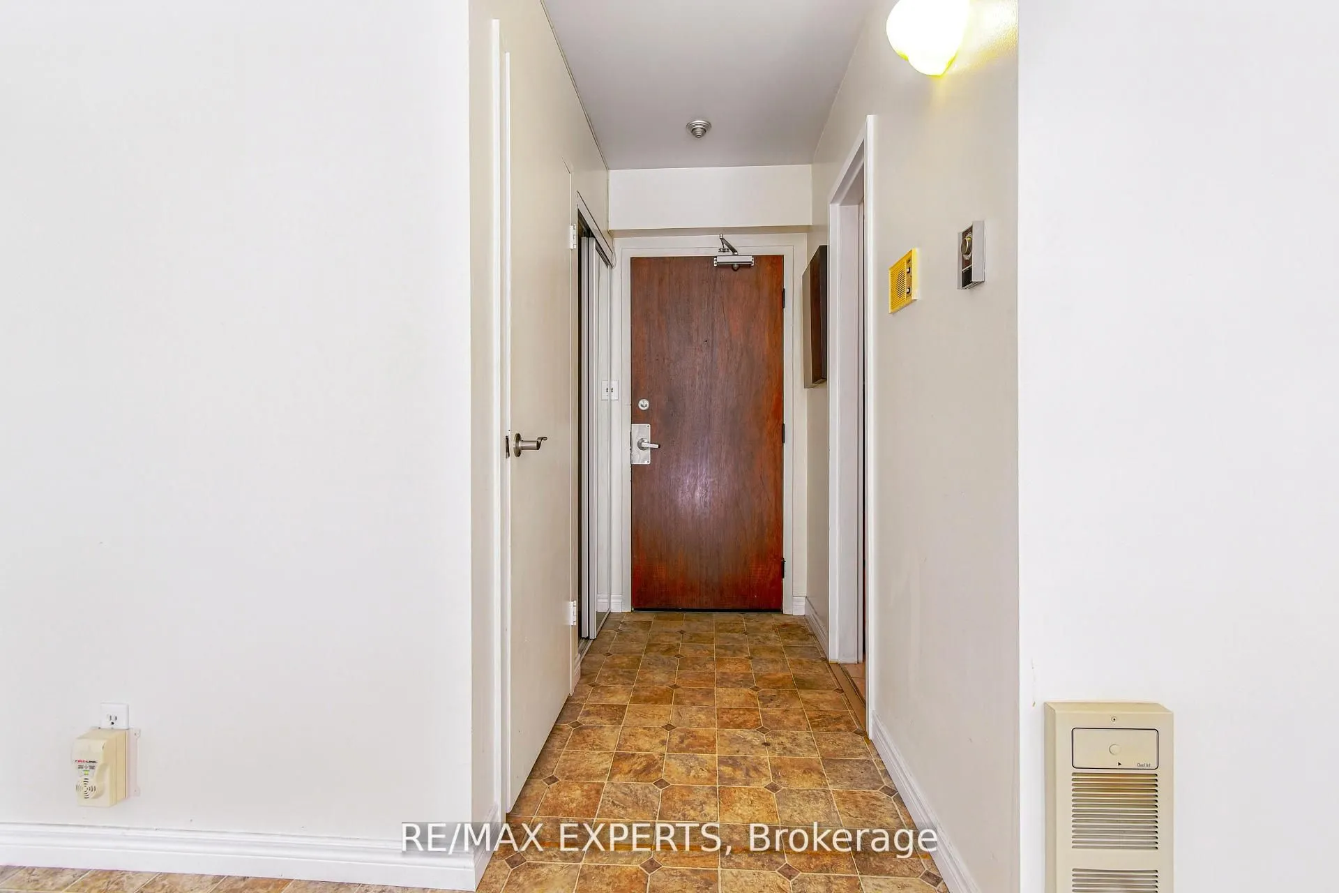 8591 Riverside Drive E #410