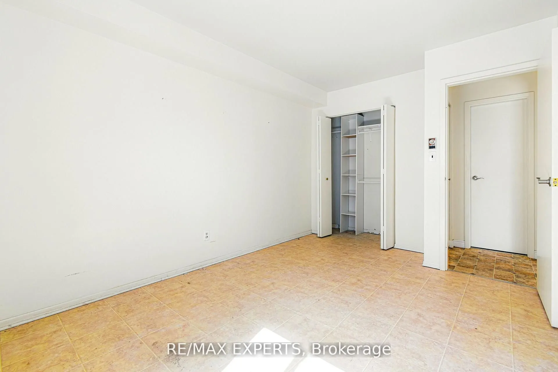 8591 Riverside Drive E #410