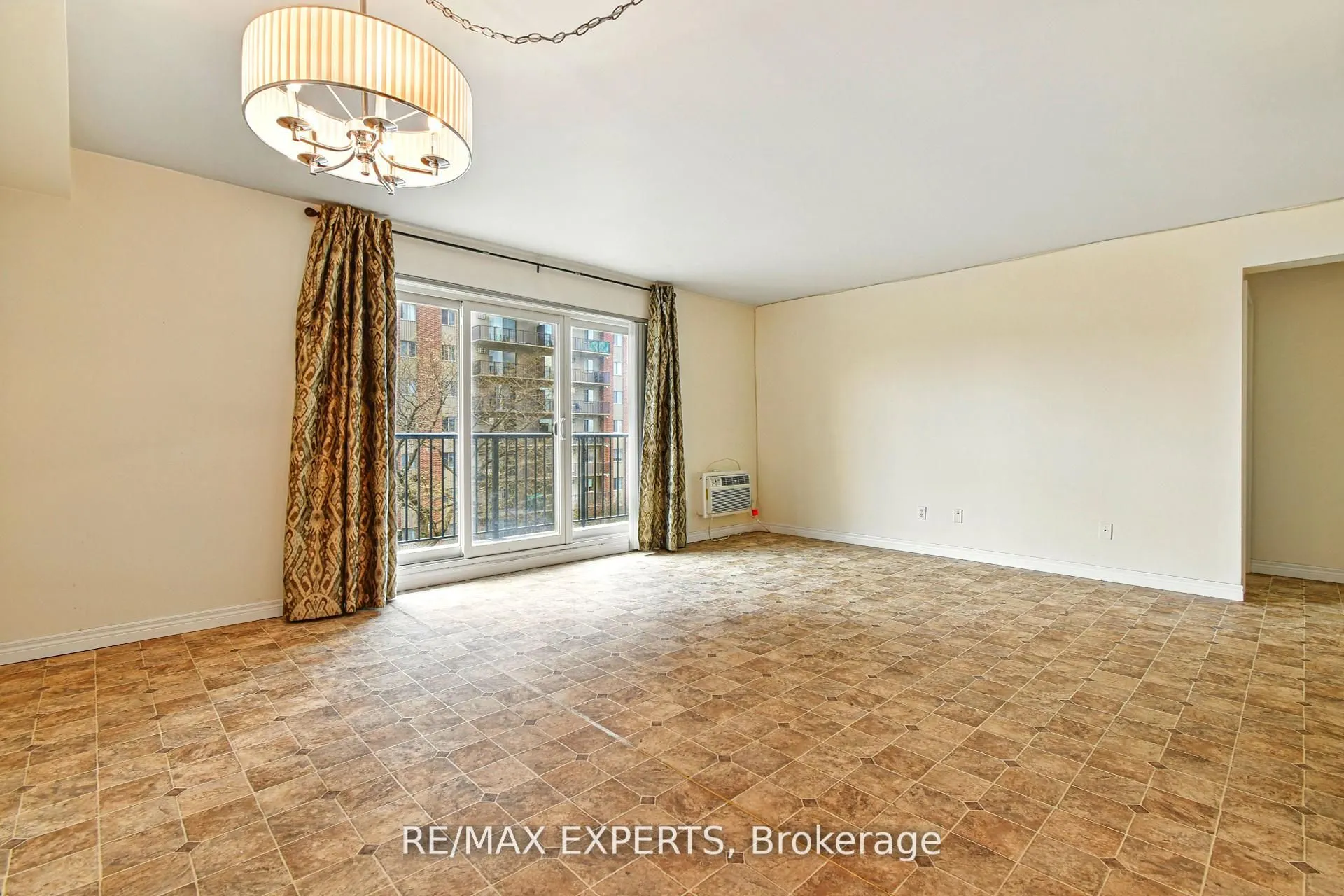 8591 Riverside Drive E #410