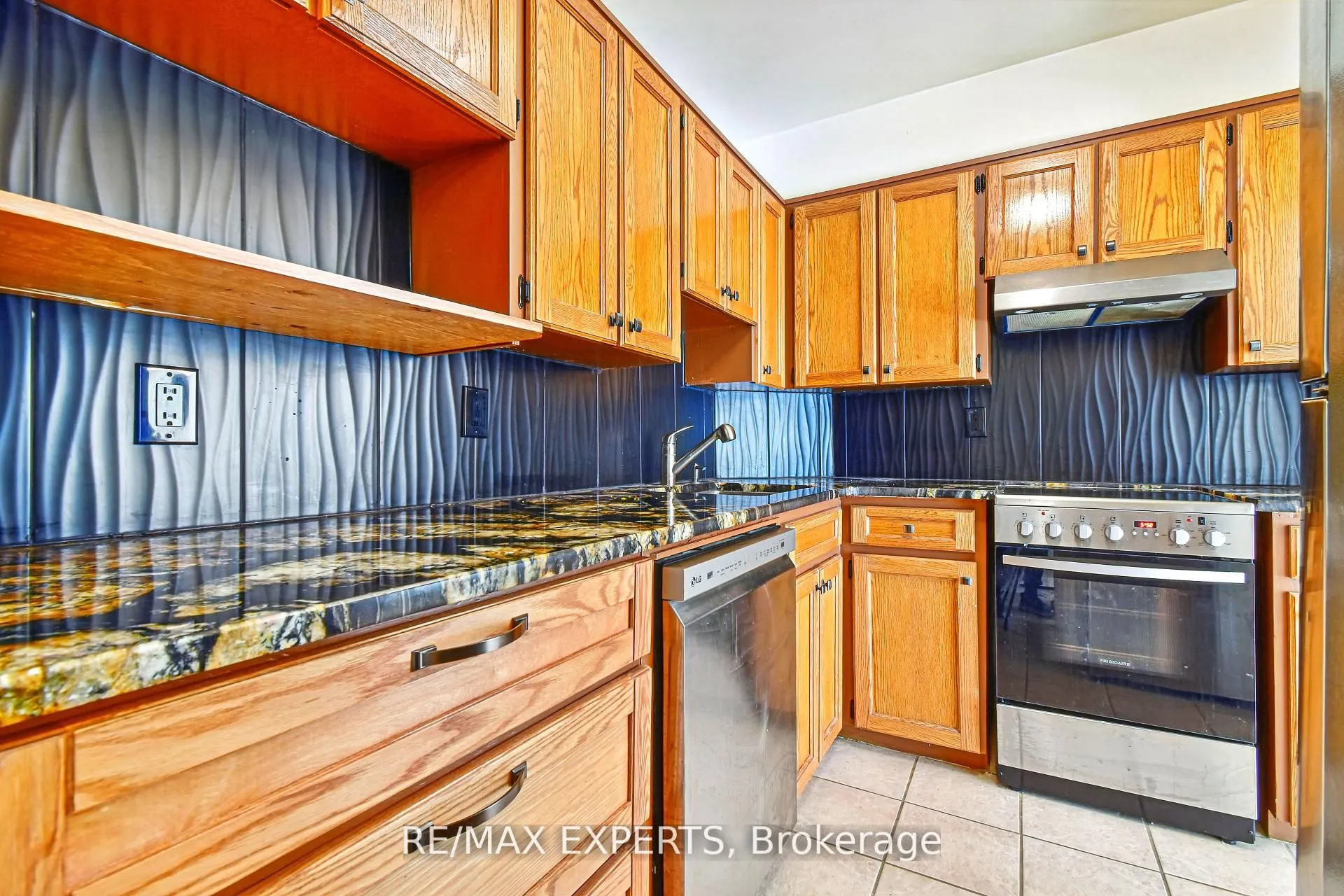 8591 Riverside Drive E #410