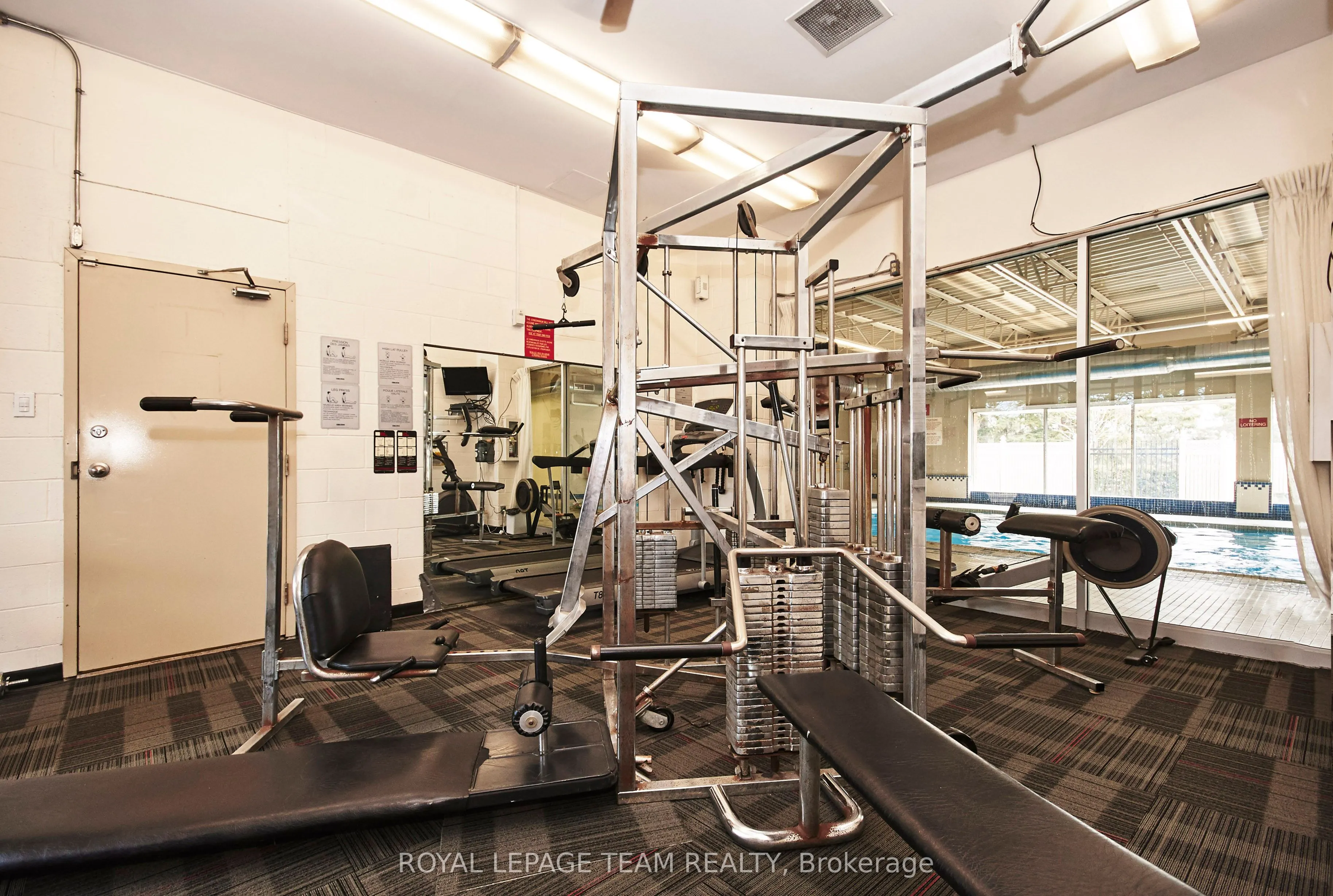 2000 Jasmine Crescent, #811