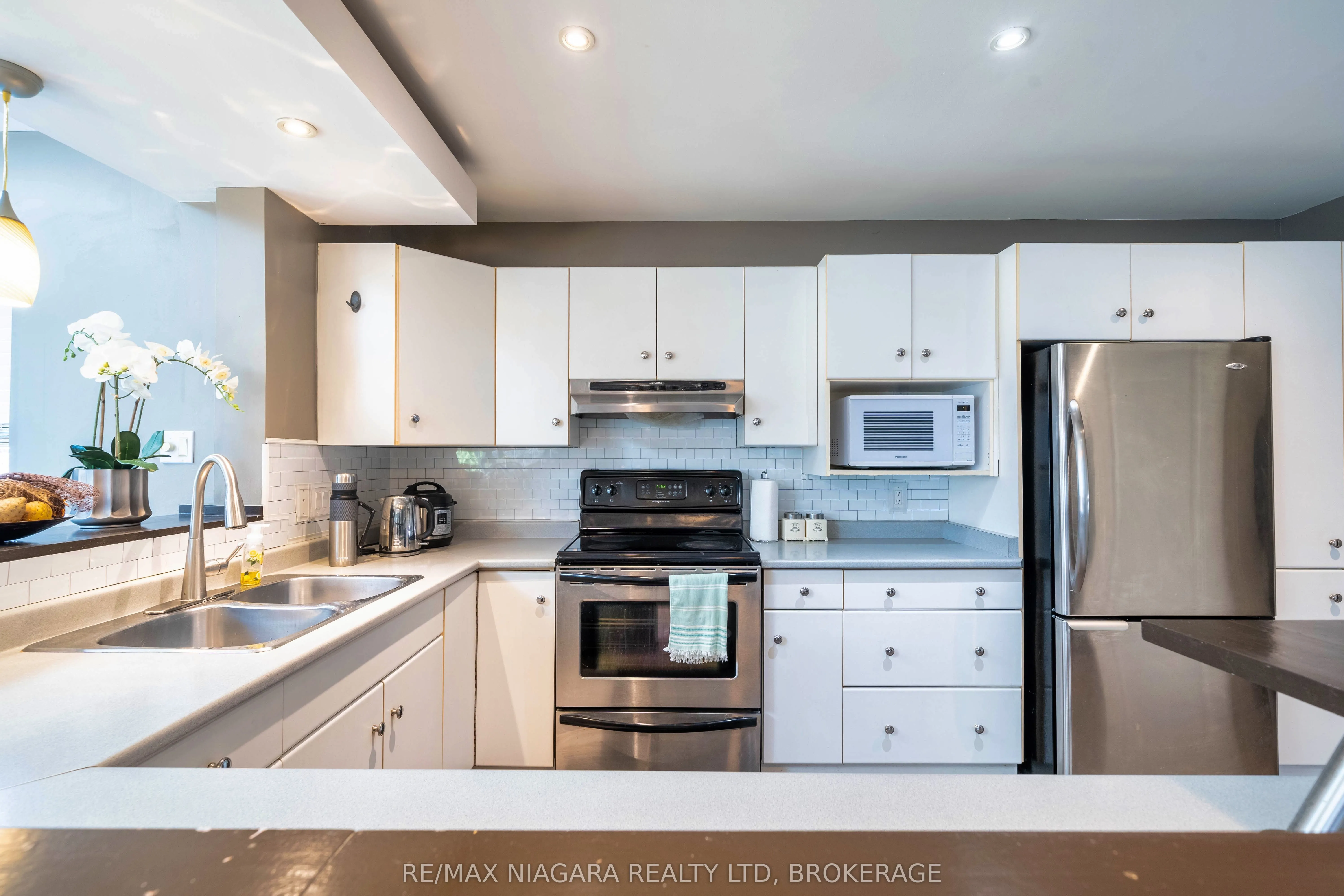 3829 Northwood Drive